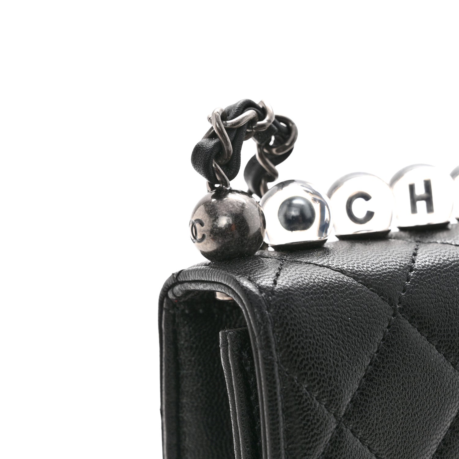 Lambskin Quilted Chic Pearls Flap Black