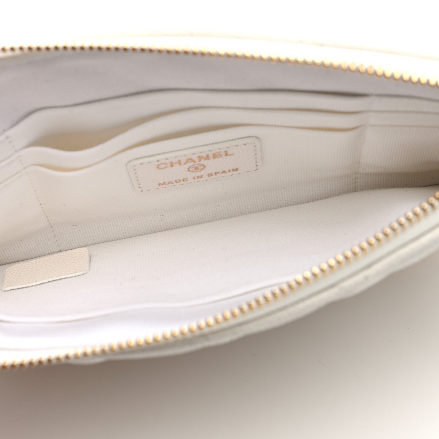 Caviar Quilted Cosmetic Case White