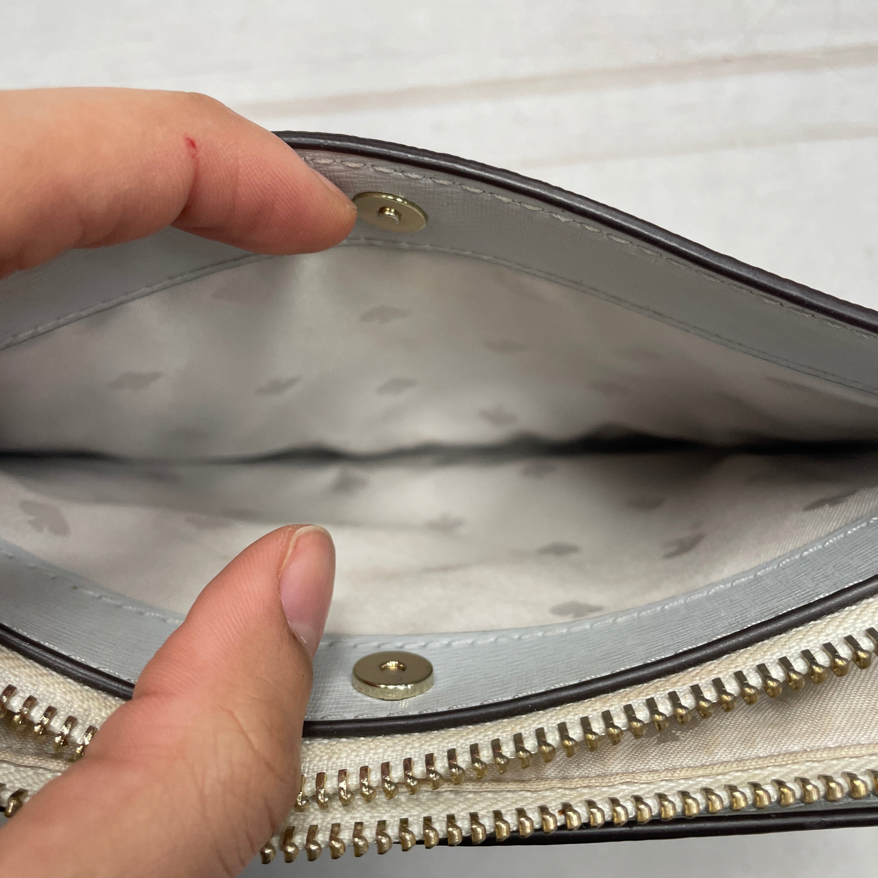 Crossbody Designer By Kate Spade, Size: Small