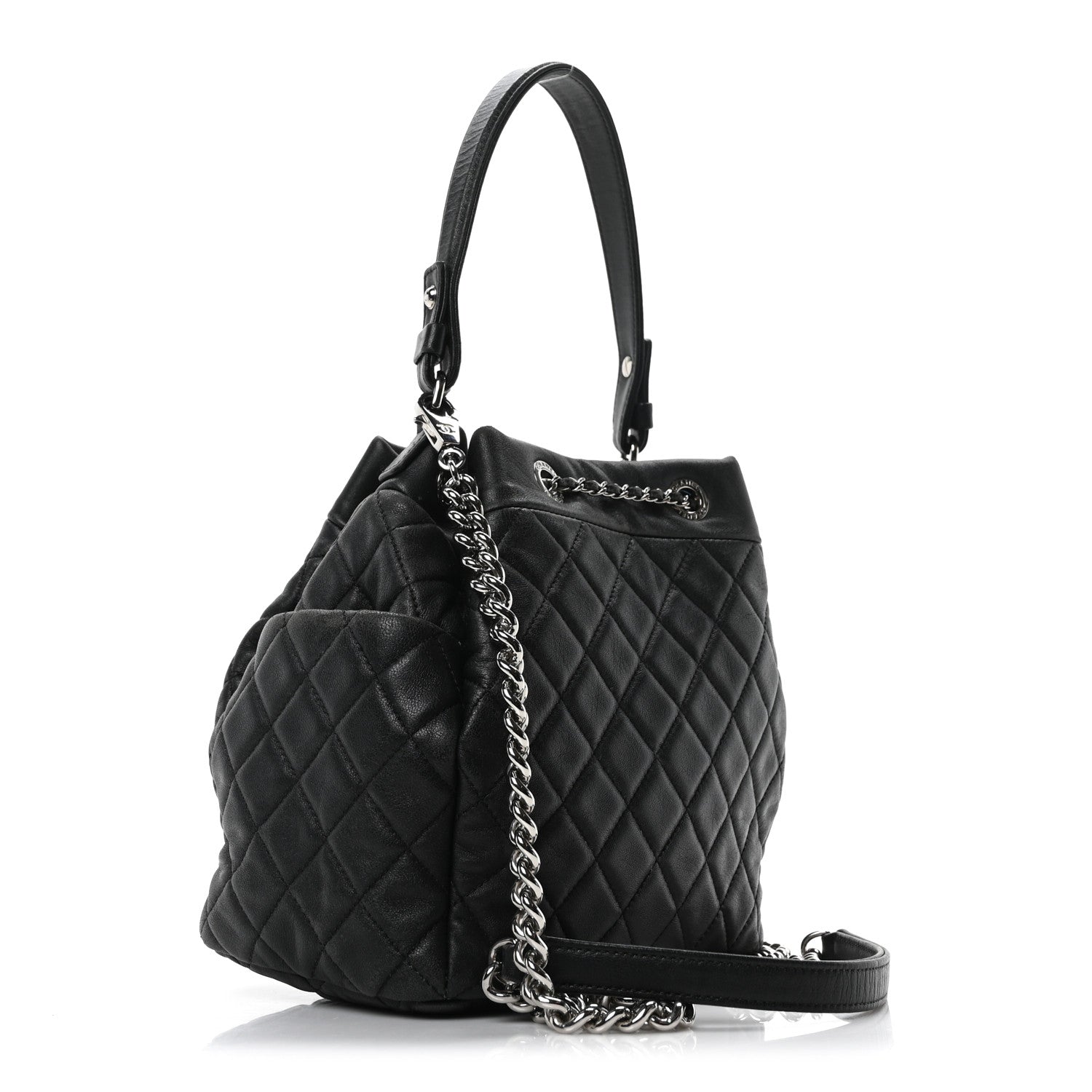 Caviar Flat Quilted CC Chain Bucket Drawstring Bag Black