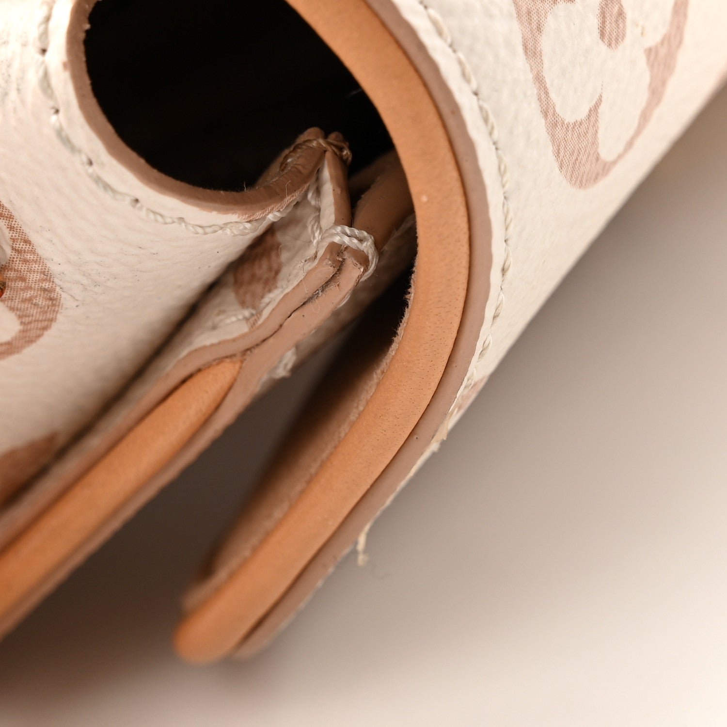 Monogram Pochette Camille Dune