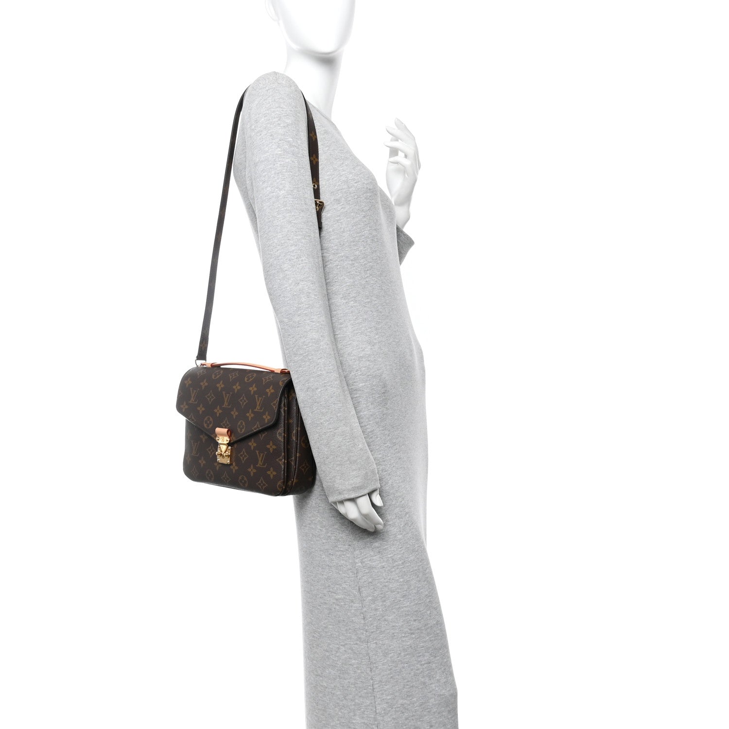 Monogram Pochette Metis