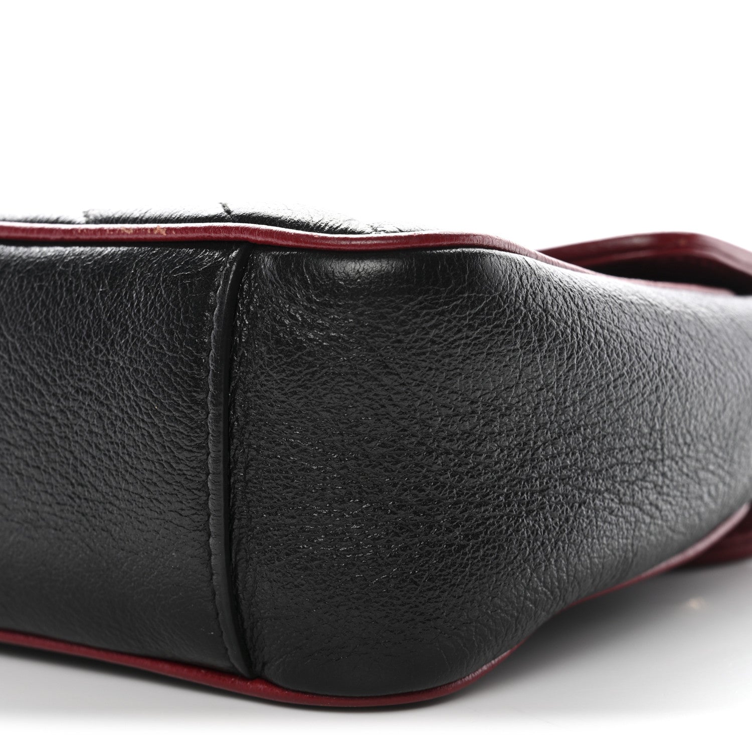 Vintage Effect Calfskin Matelasse Diagonal Small Torchon GG Marmont Shoulder Bag Black Romantic Cherry