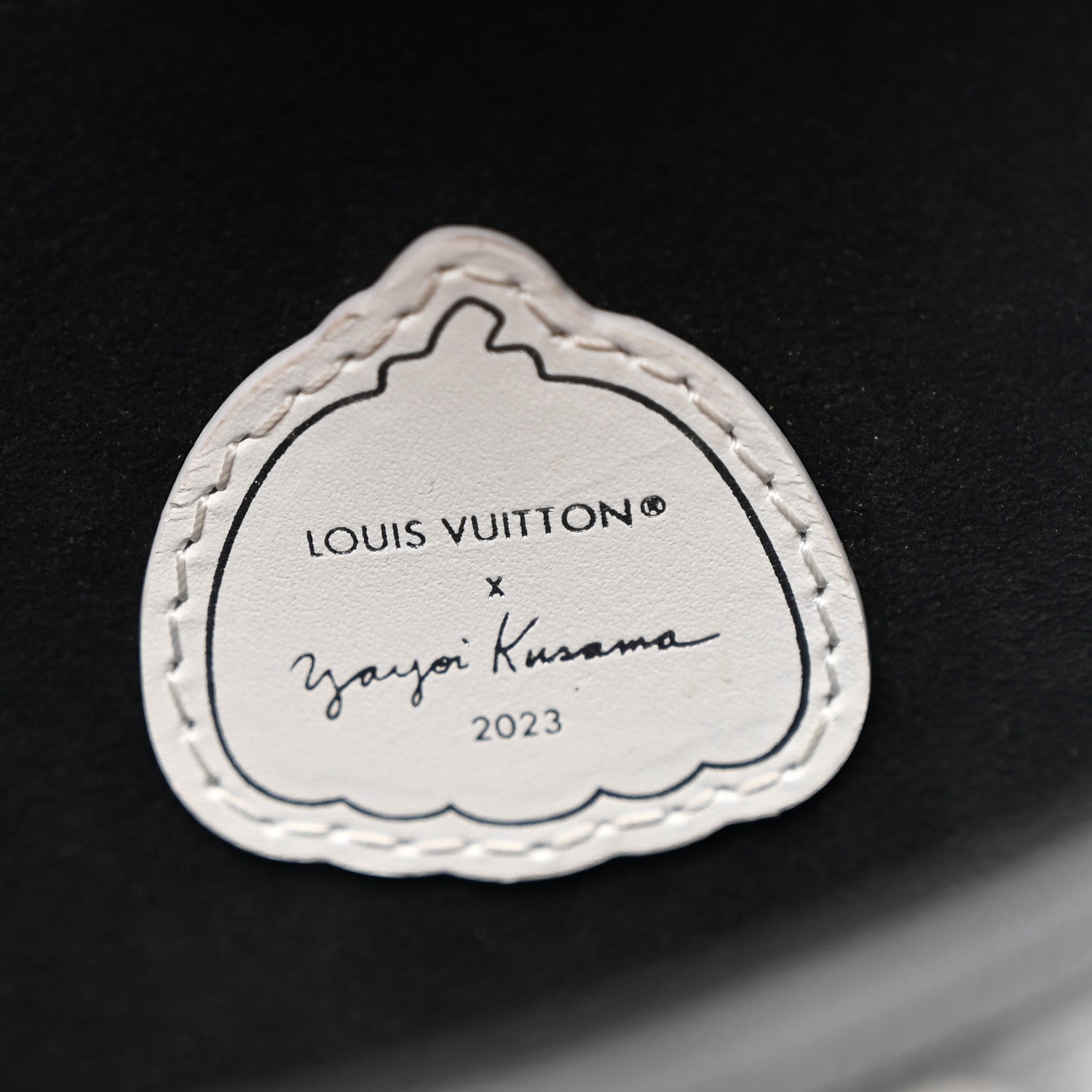 LV X YK Empreinte Monogram Giant Pochette Metis Black