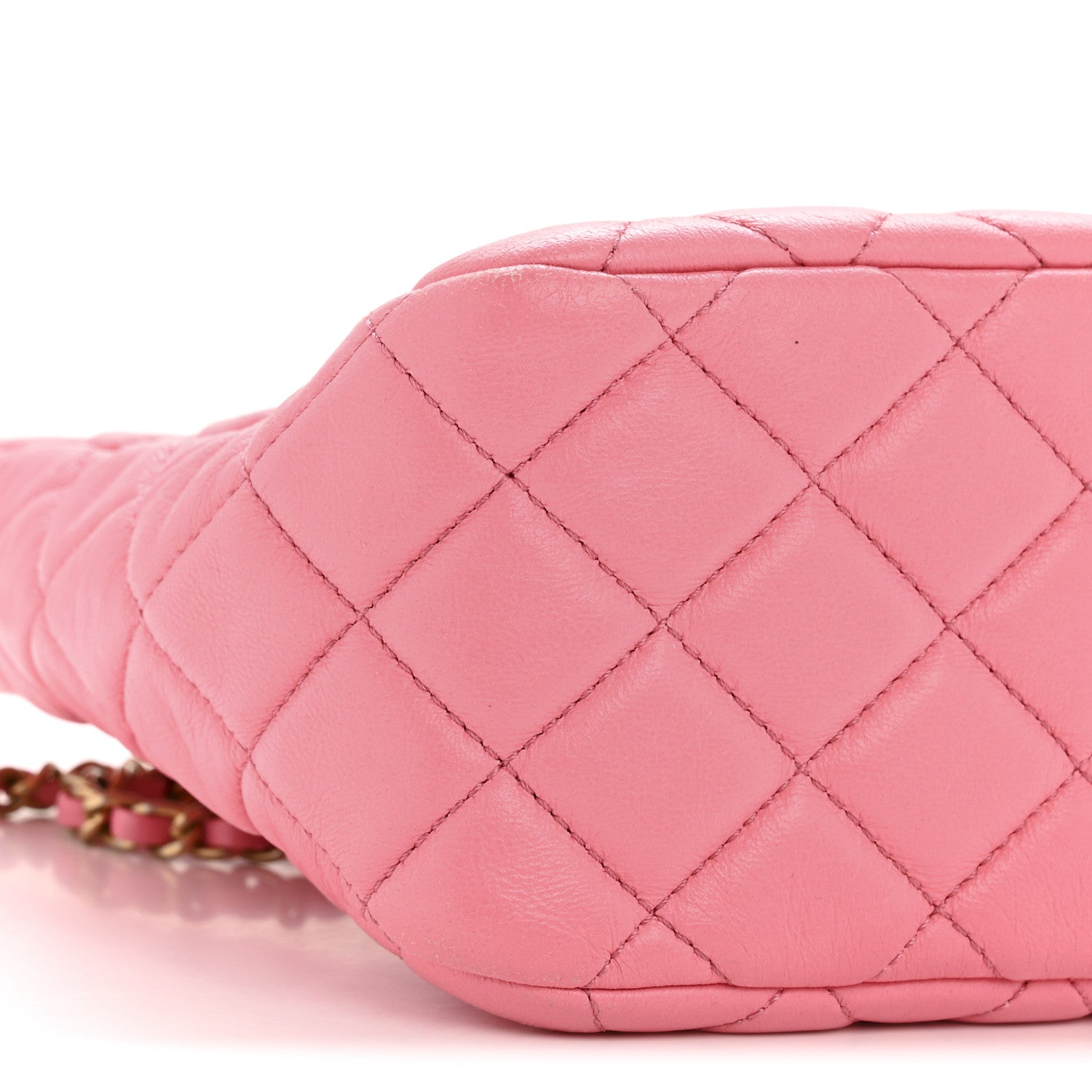 Lambskin Quilted Small Pearl Crush Hobo Pink