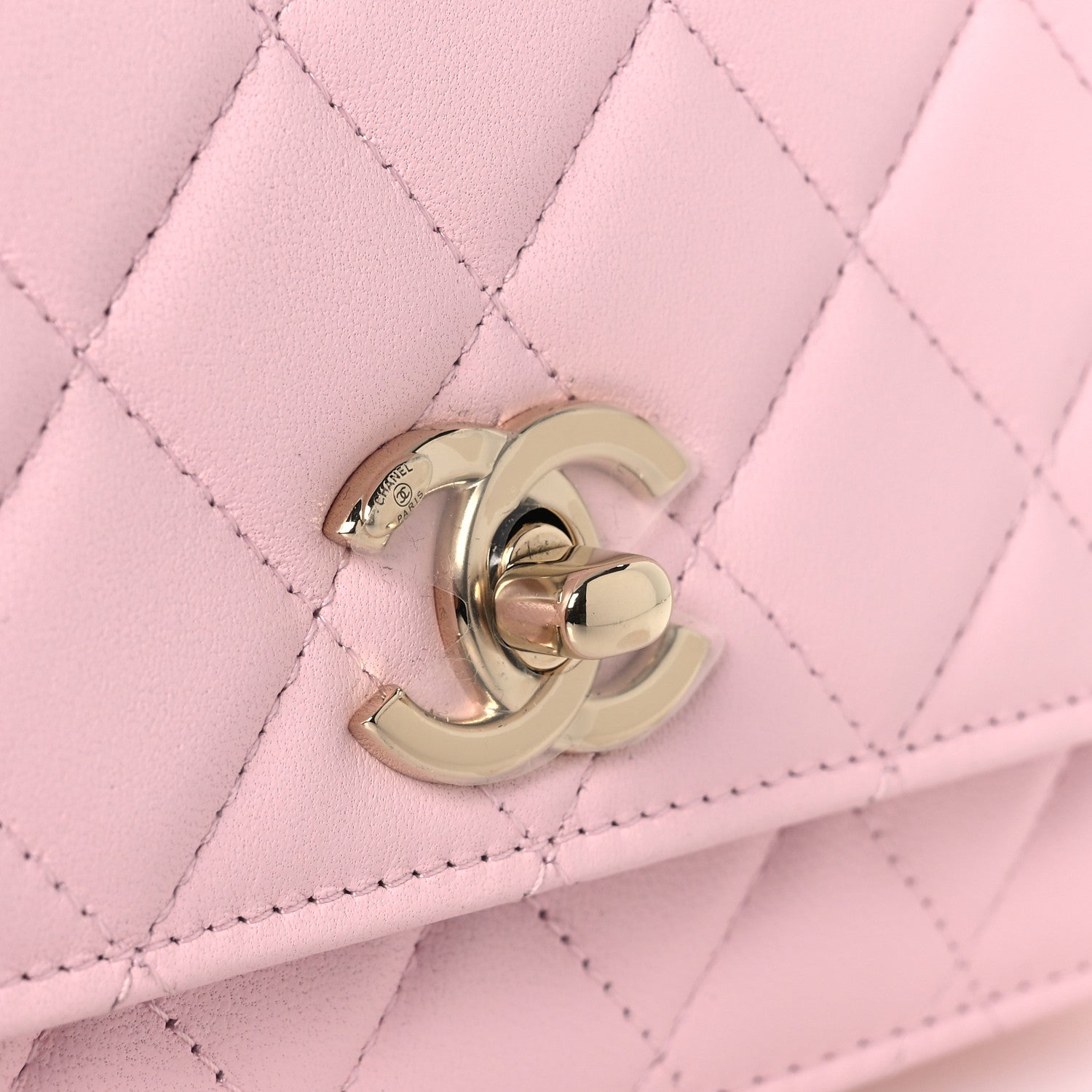 Lambskin Quilted Trendy Chain CC Wallet On Chain WOC Light Pink