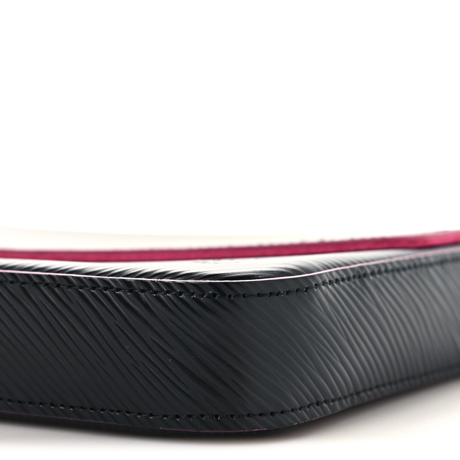 Epi Pochette Felicie Black Hot Pink