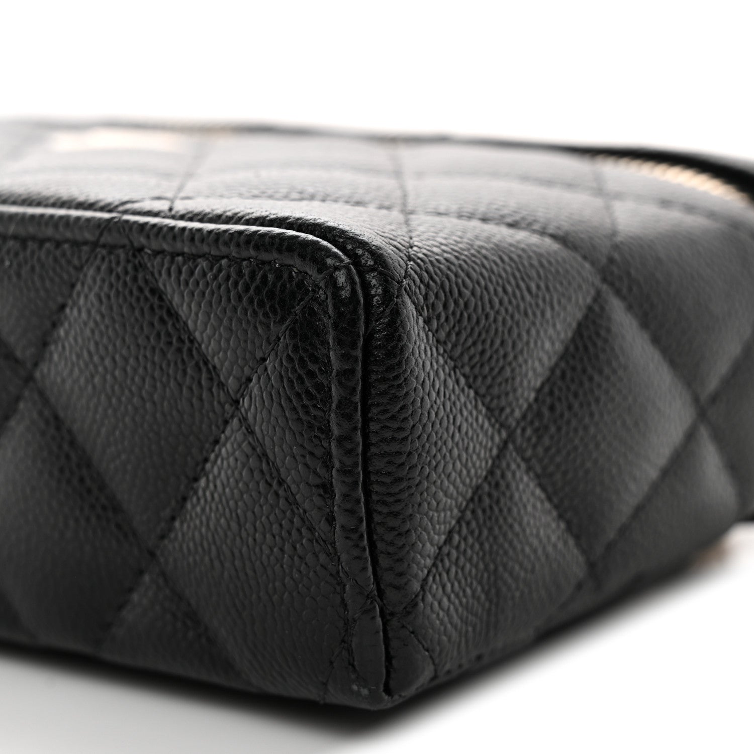 Caviar Quilted Top Handle Slim Vanity With Chain Black