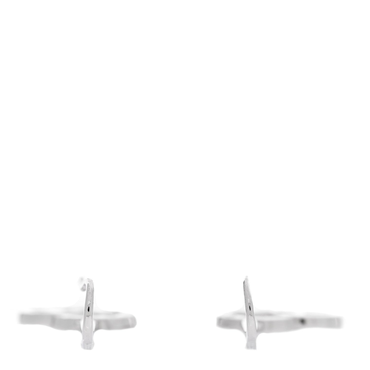 18K White Gold Diamond Small Coeur Heart Drop Earrings