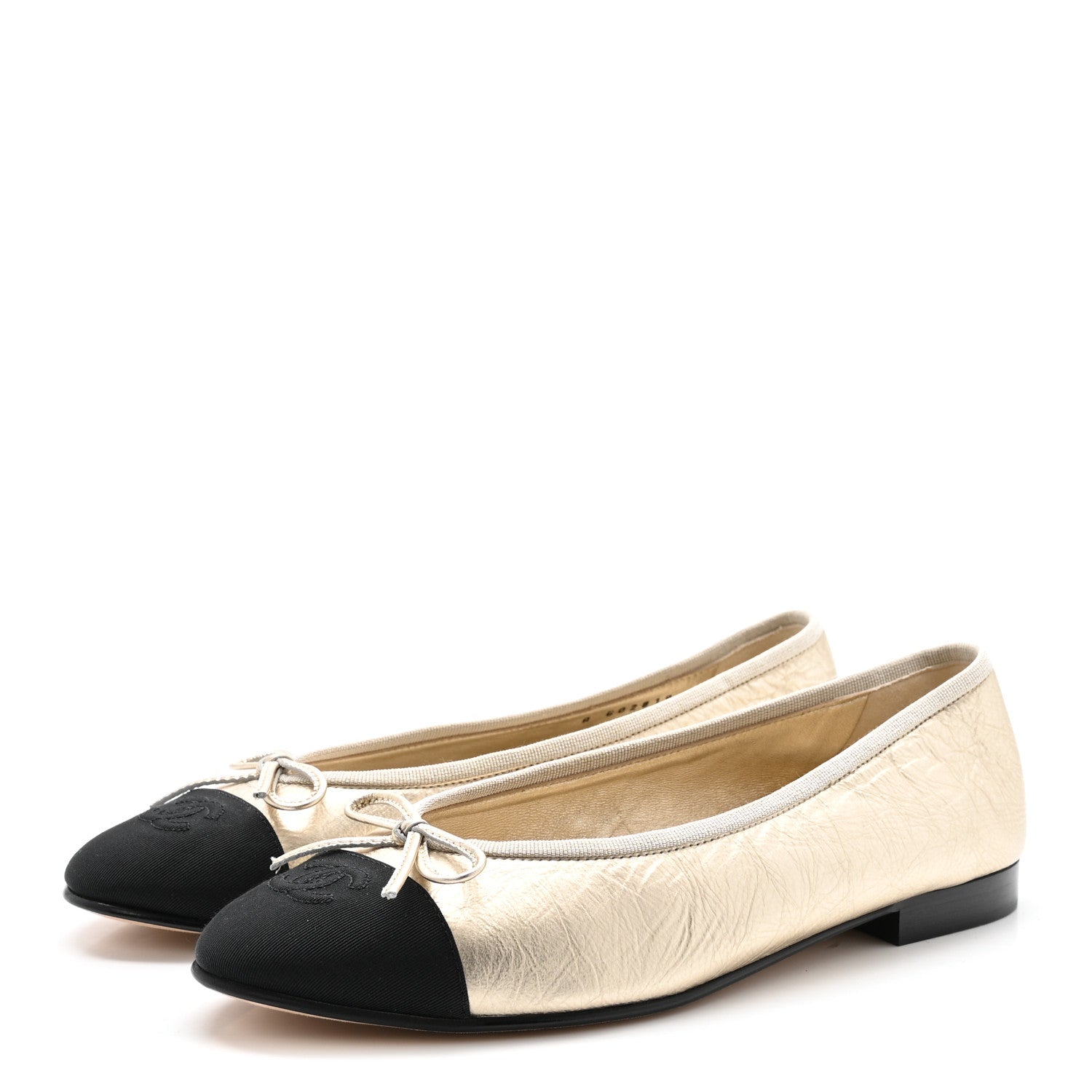 Metallic Laminated Lambskin Grosgrain CC Cap Toe Ballerina Flats 39 Light Gold Black