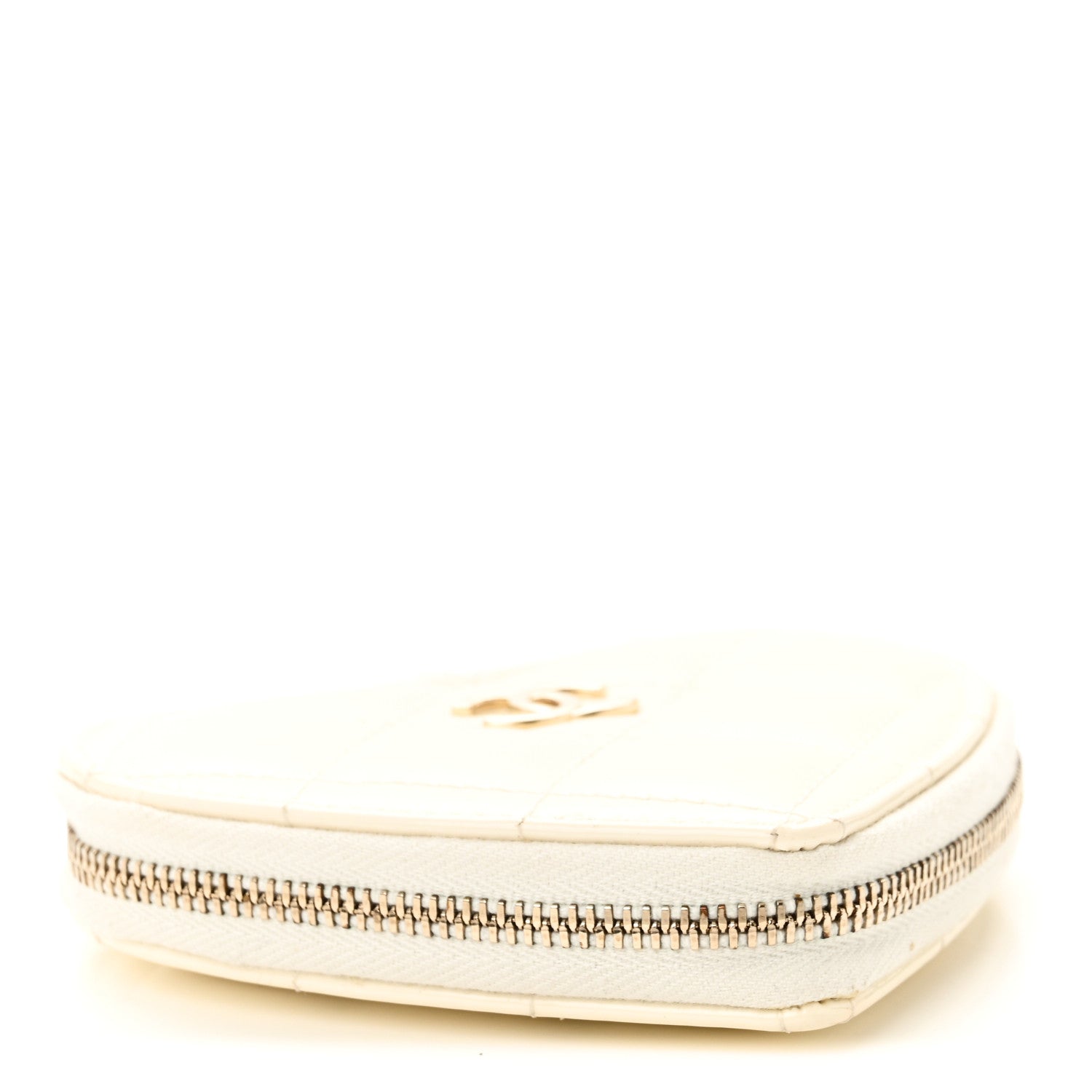 Patent Calfskin Resin Quilted CC Heart Clutch With Chain Black