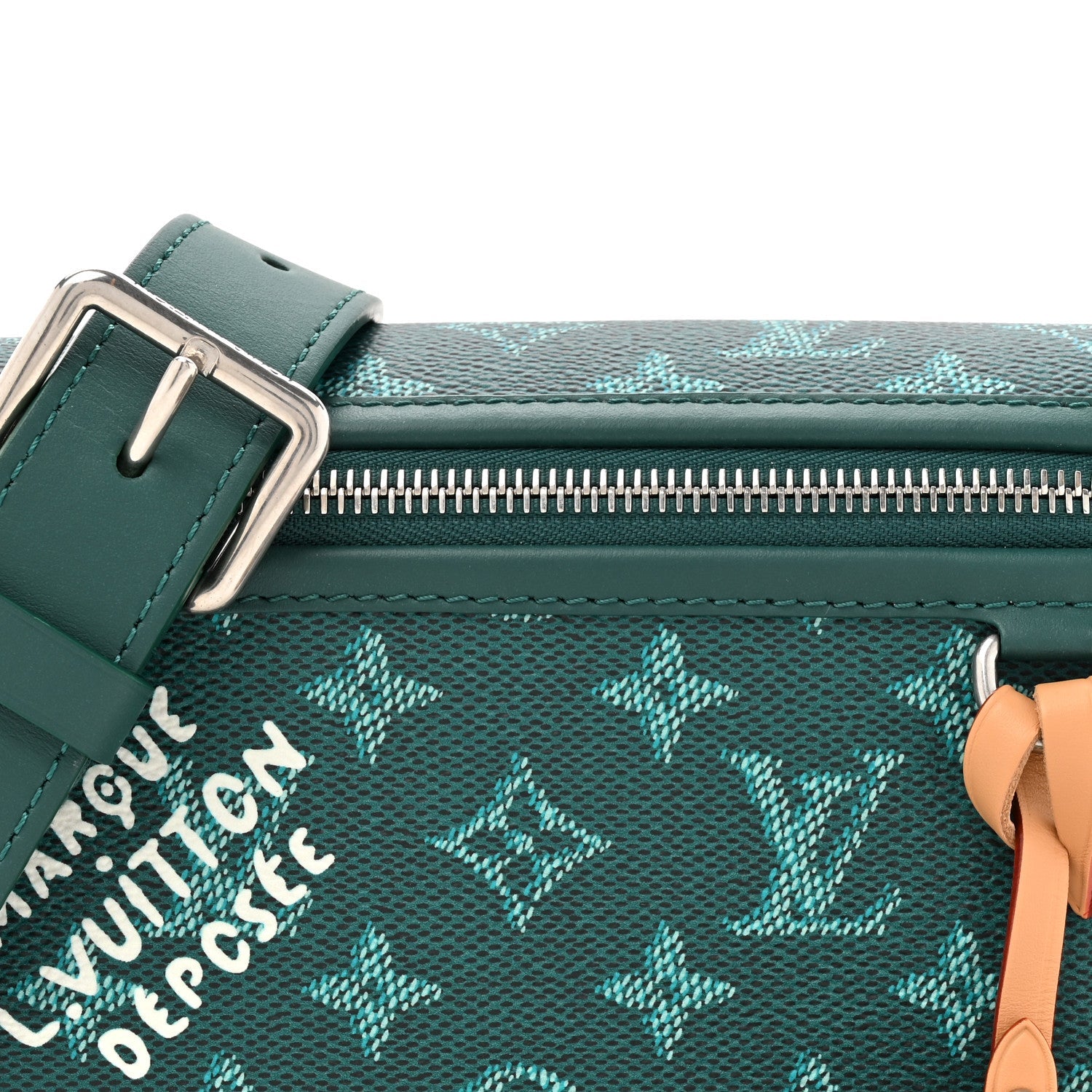 Monogram Heritage Bosphore Wearable Wallet Green