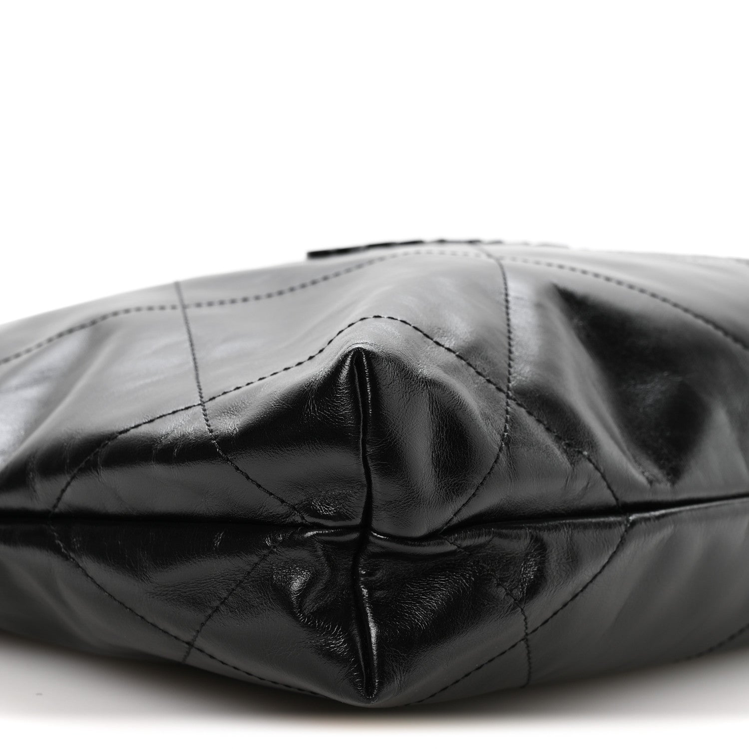 Shiny Calfskin Quilted Small Chanel 22 So Black