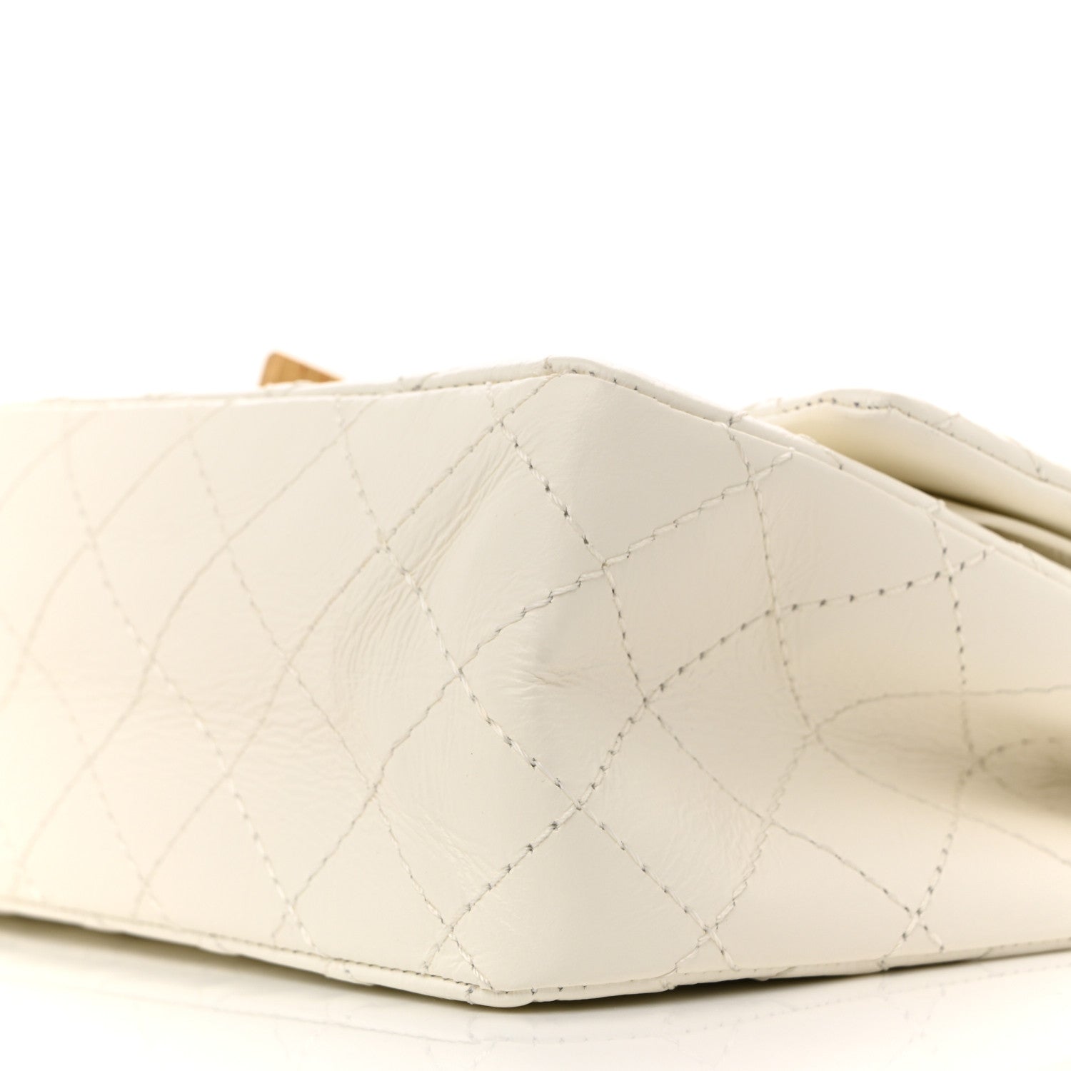 Aged Calfskin Quilted 2.55 Reissue 225 Flap White
