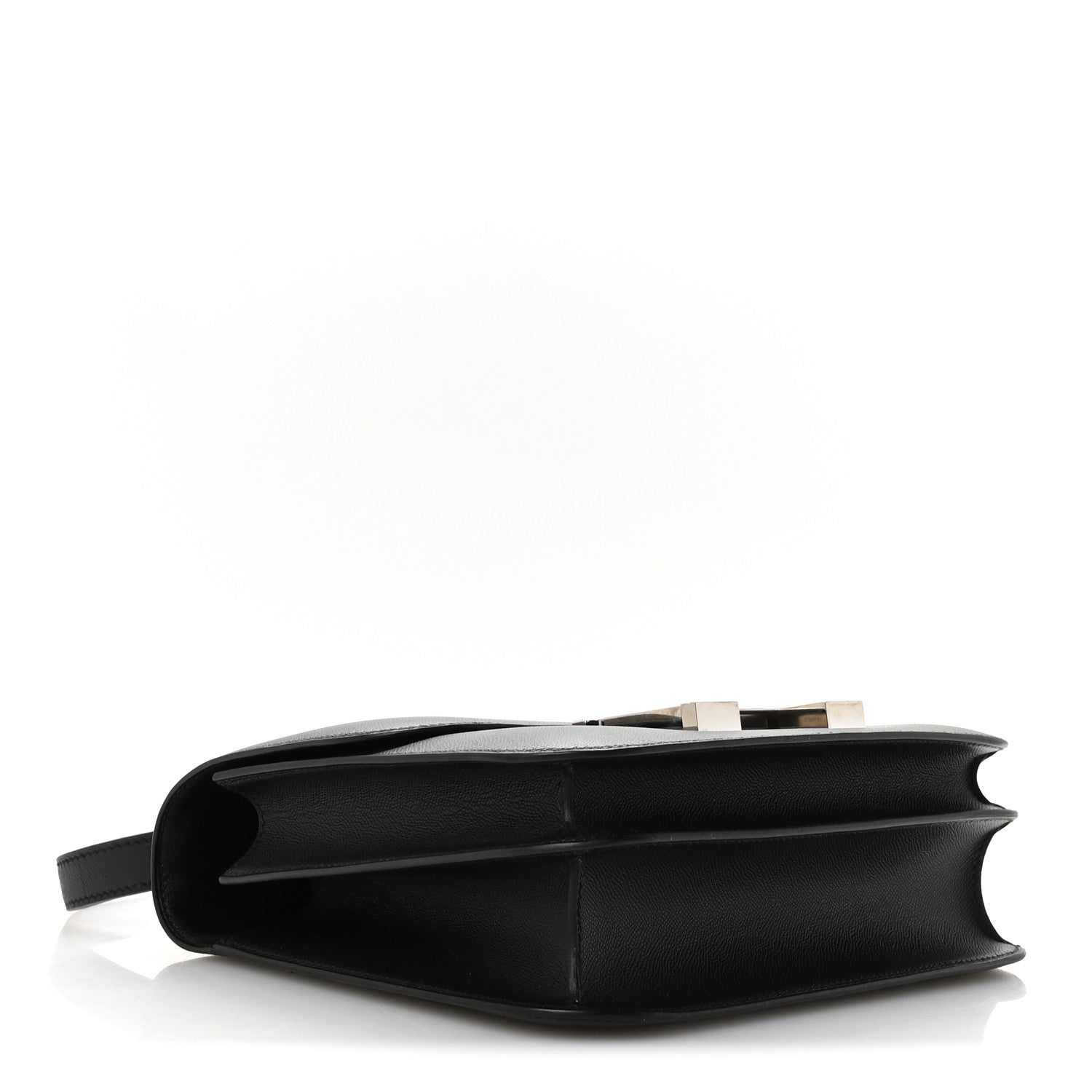 Madame Calfskin Constance 24 Black
