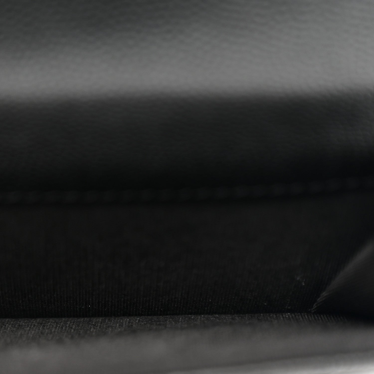 Caviar Quilted Pocket Twins Clutch With Chain Black