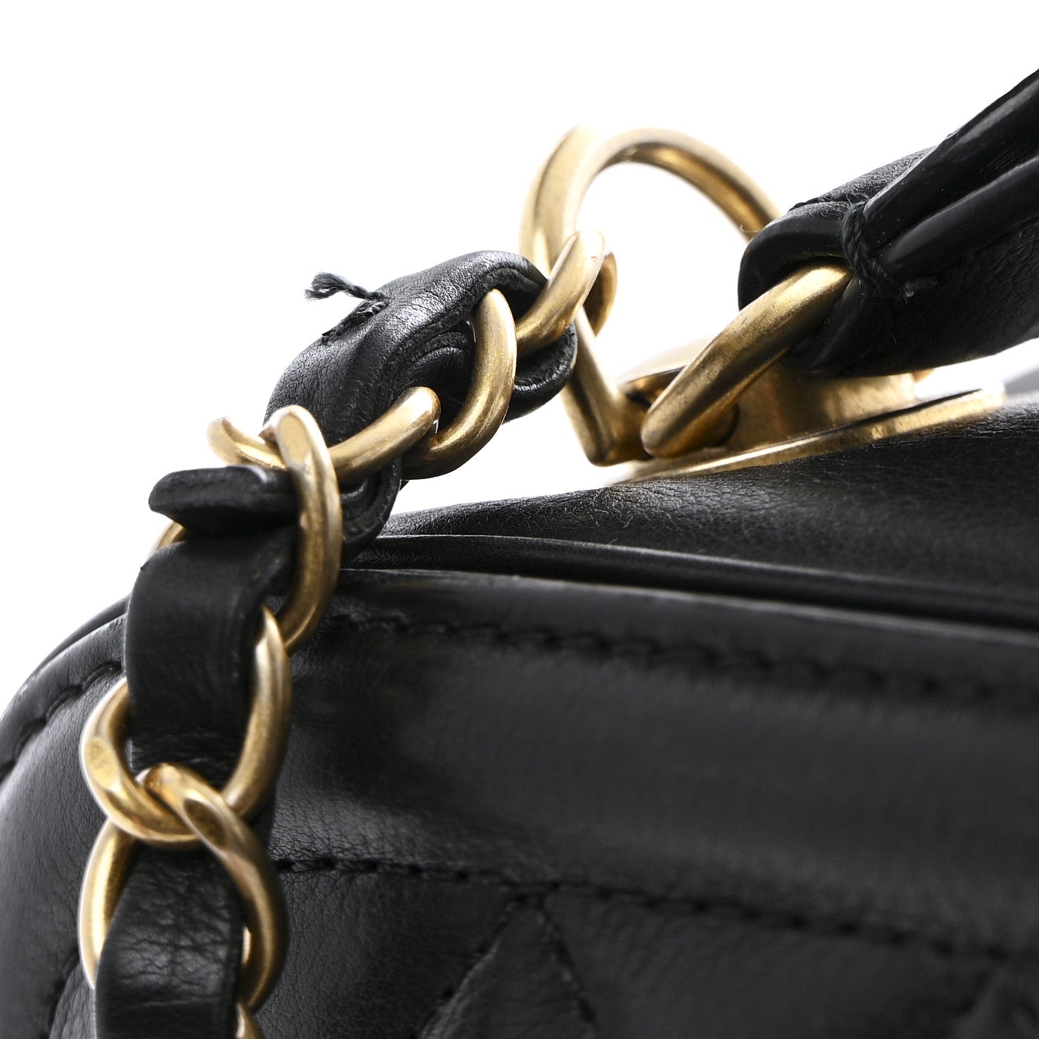 Calfskin Quilted CC Medium Vanity Case Black