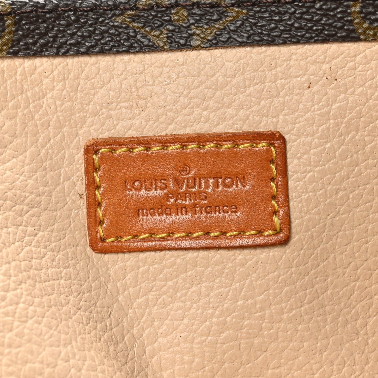 Monogram Sac Plat