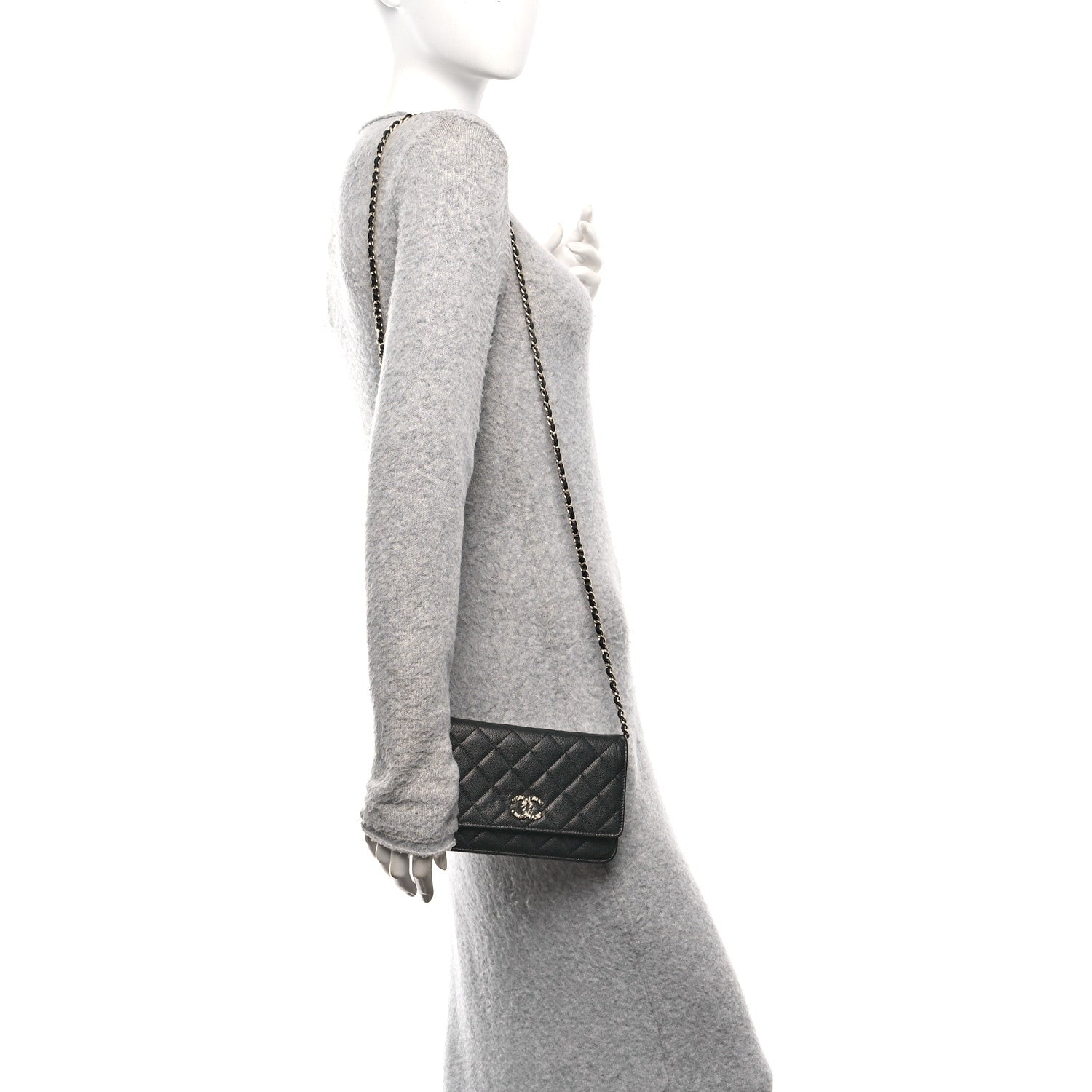 Shiny Caviar Enamel Quilted CC Wallet On Chain WOC Black