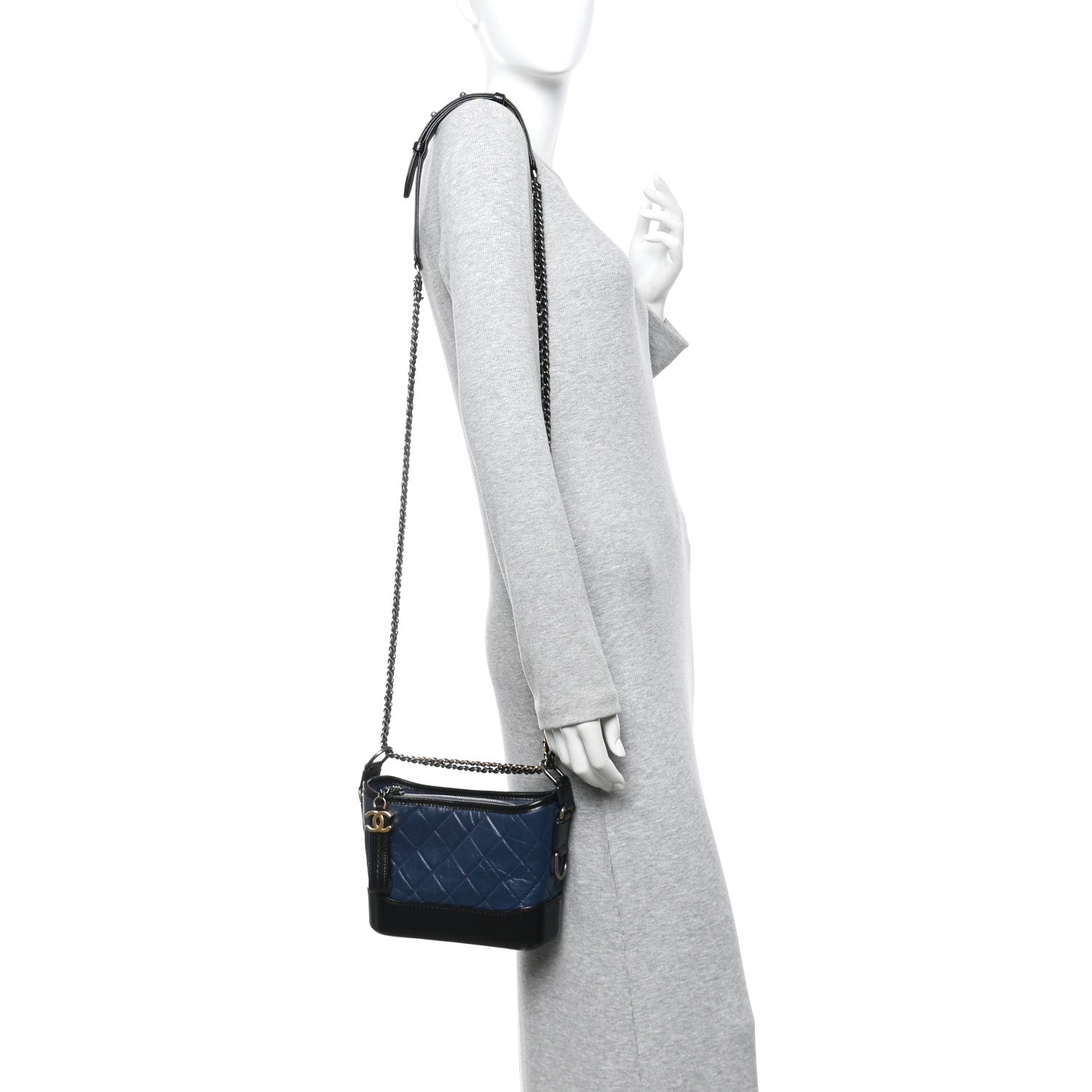 Aged Calfskin Quilted Small Gabrielle Hobo Navy Black