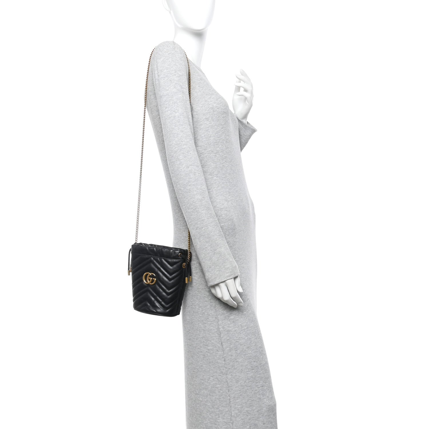 Calfskin Matelasse Mini GG Marmont 2.0 Bucket Bag Black