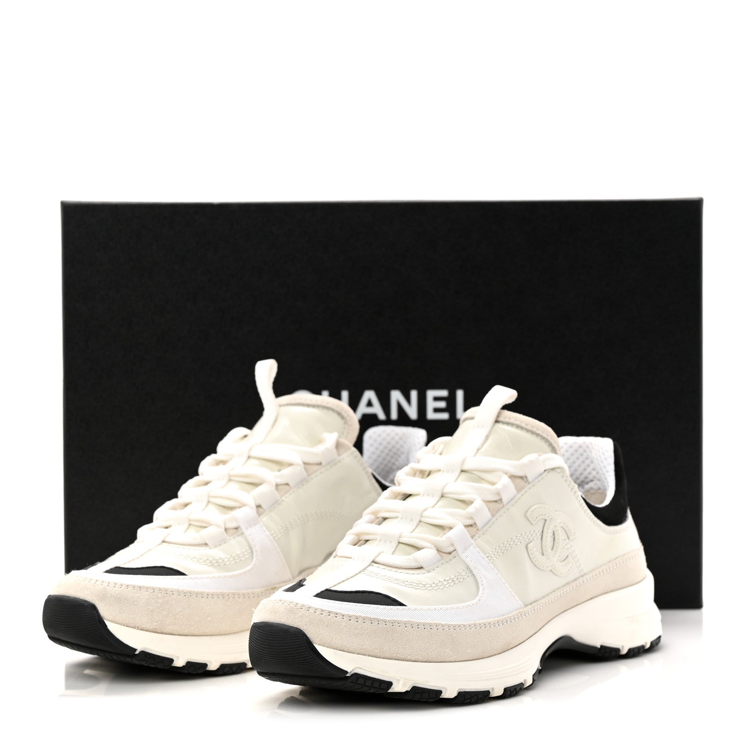 Suede Calfskin Womens CC Sneakers 36.5 White Black