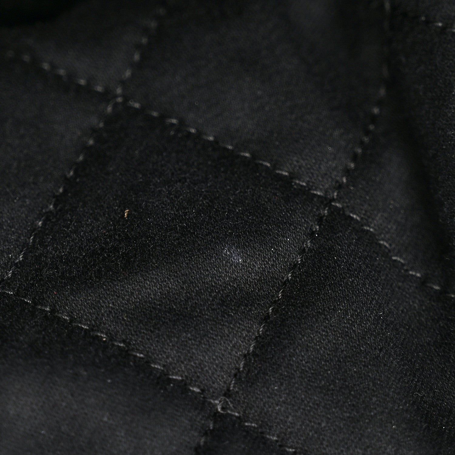 Shiny Calfskin Quilted Small Chanel 22 Black