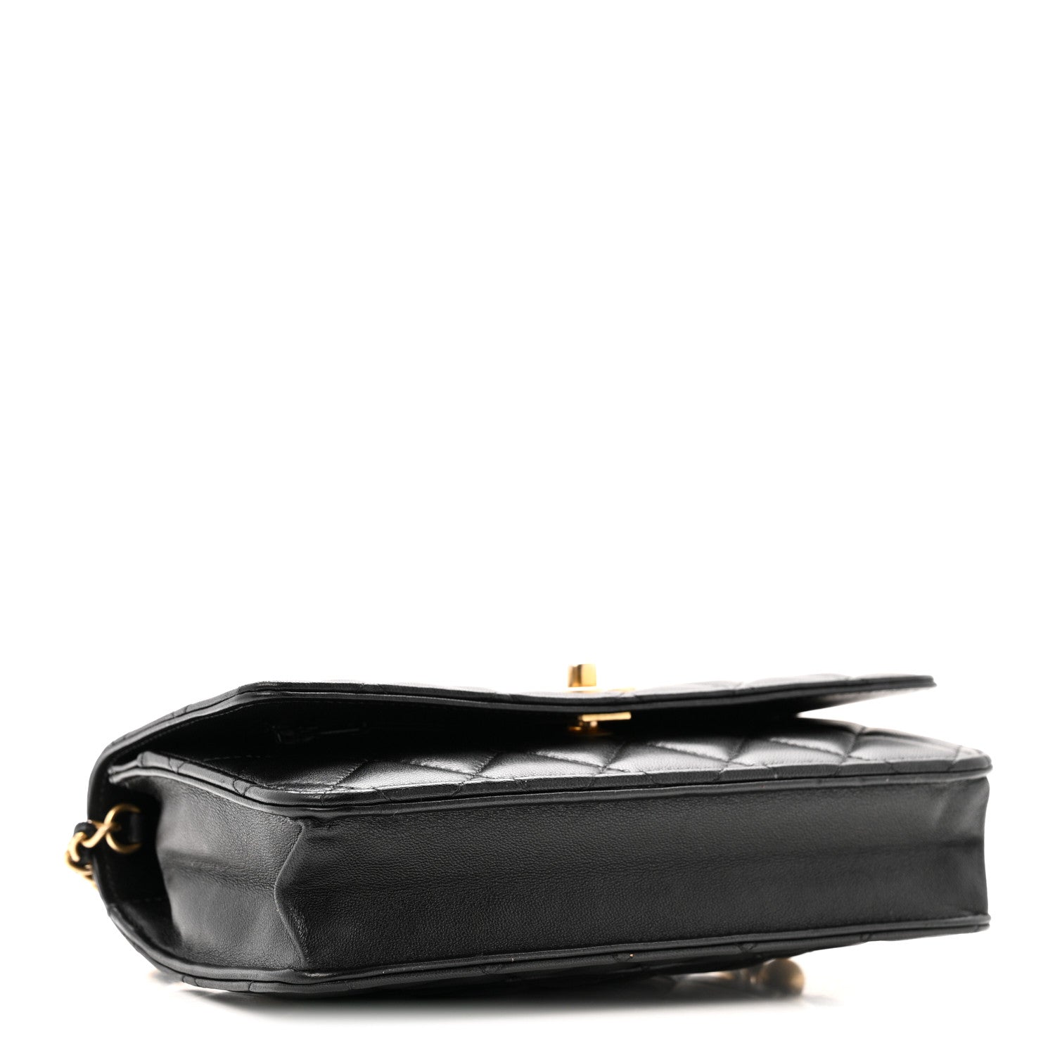 Lambskin Quilted CC Pearl Crush Wallet on Chain WOC Black