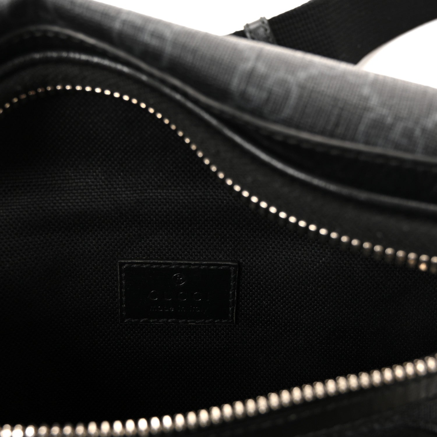 GG Supreme Monogram Textured Calfskin Retro Interlocking G Belt Bag Black