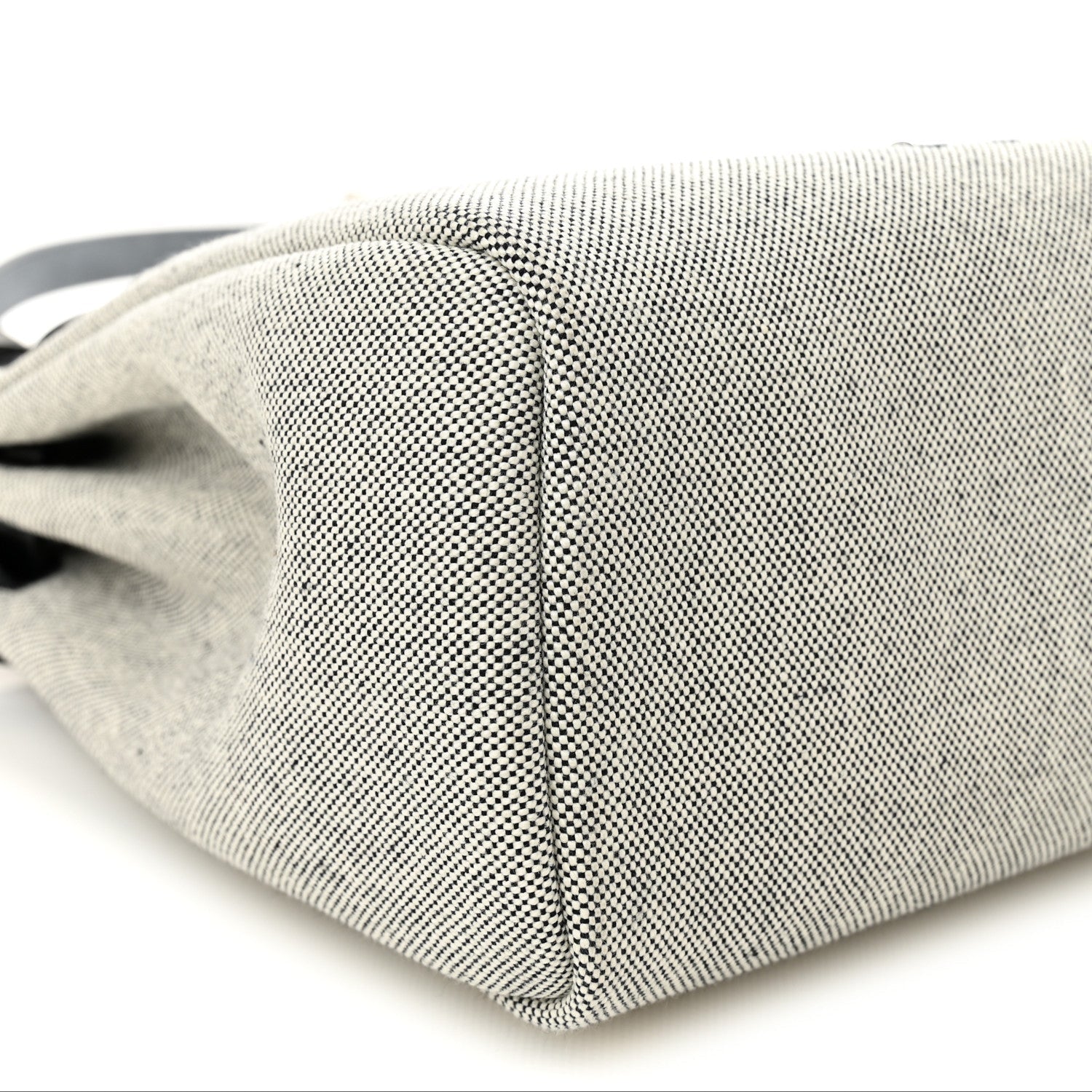 H Plume Canvas Vache Hunter Circuit Rider Hobnailed Herbag Zip Retourne 31 PM Black Ecru