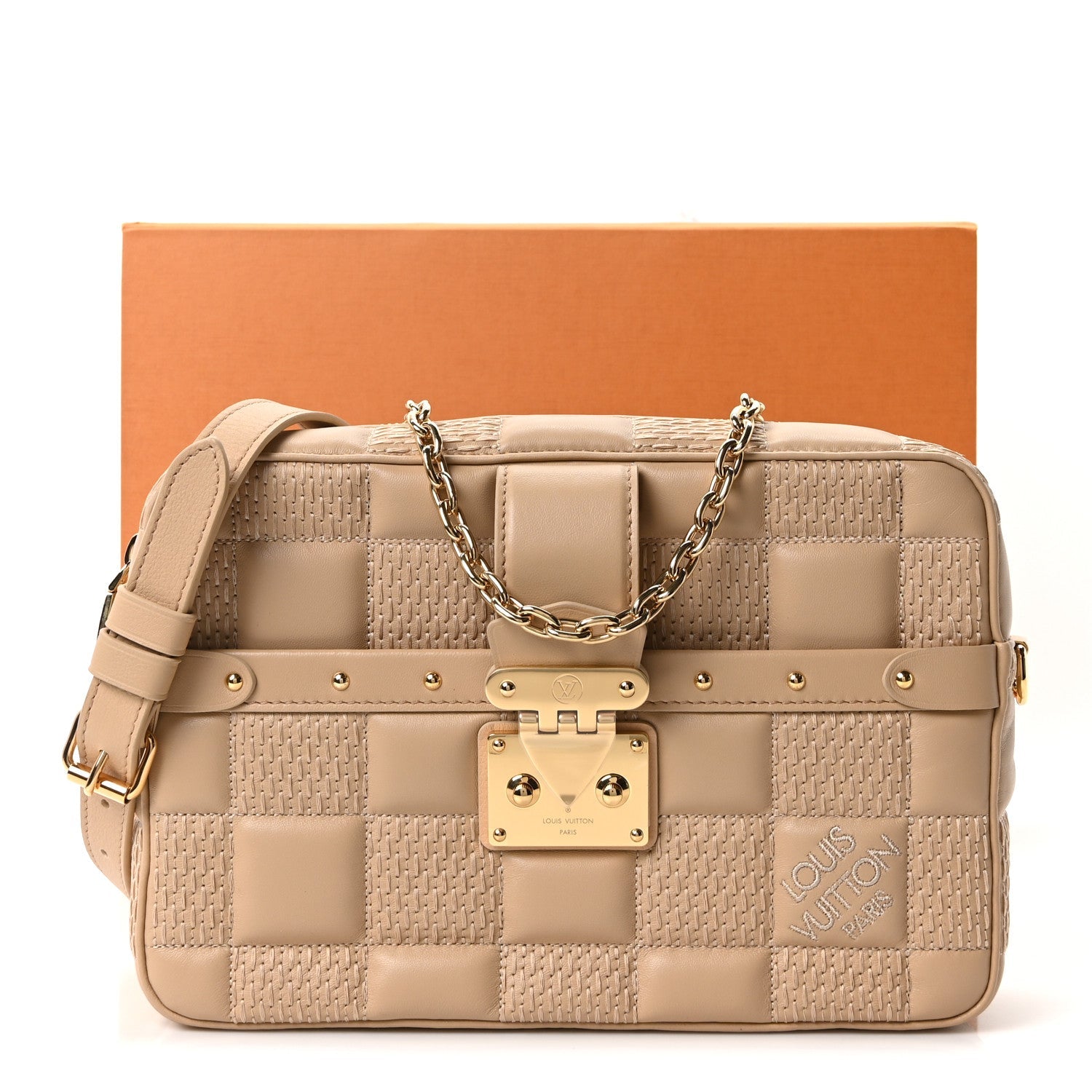 Lambskin Damier Quilt Troca MM Cashmere Beige