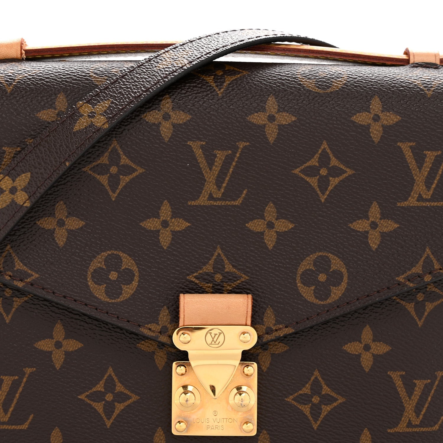 Monogram Pochette Metis