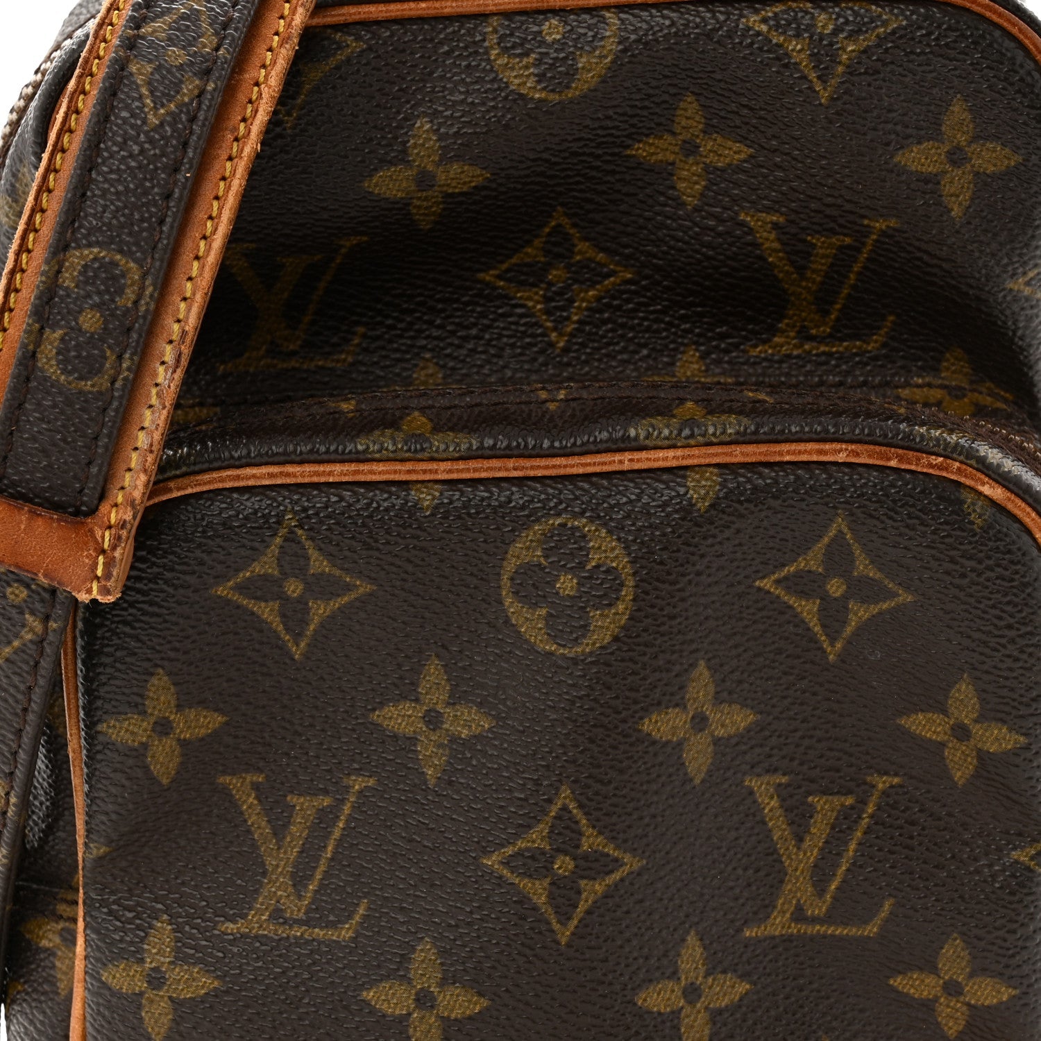 Monogram Amazone