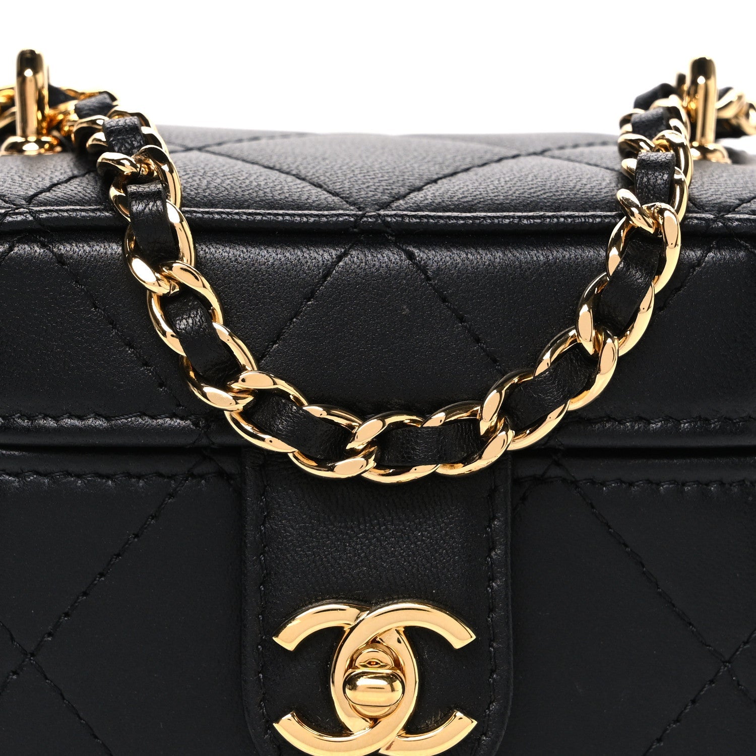 Lambskin Quilted Vanity Clutch With Chain Black