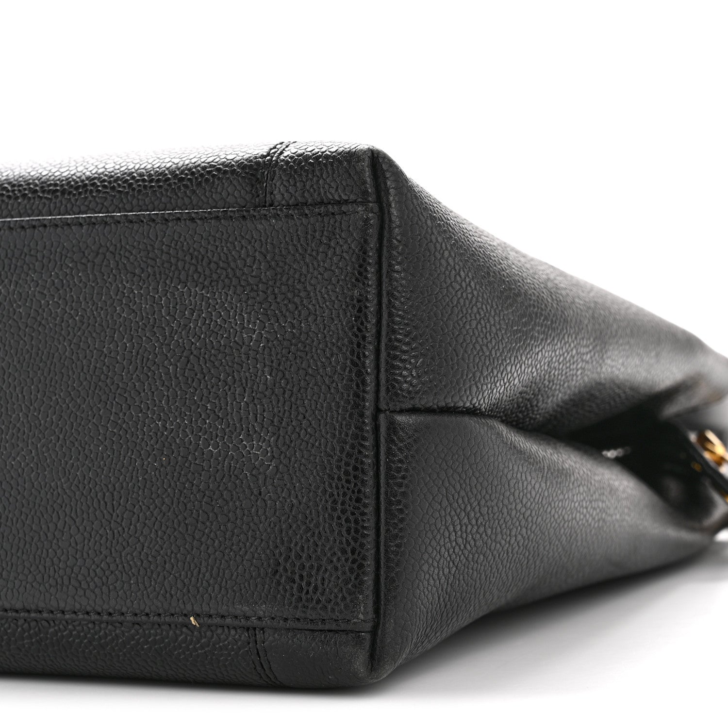 Caviar Shoulder Bag Black