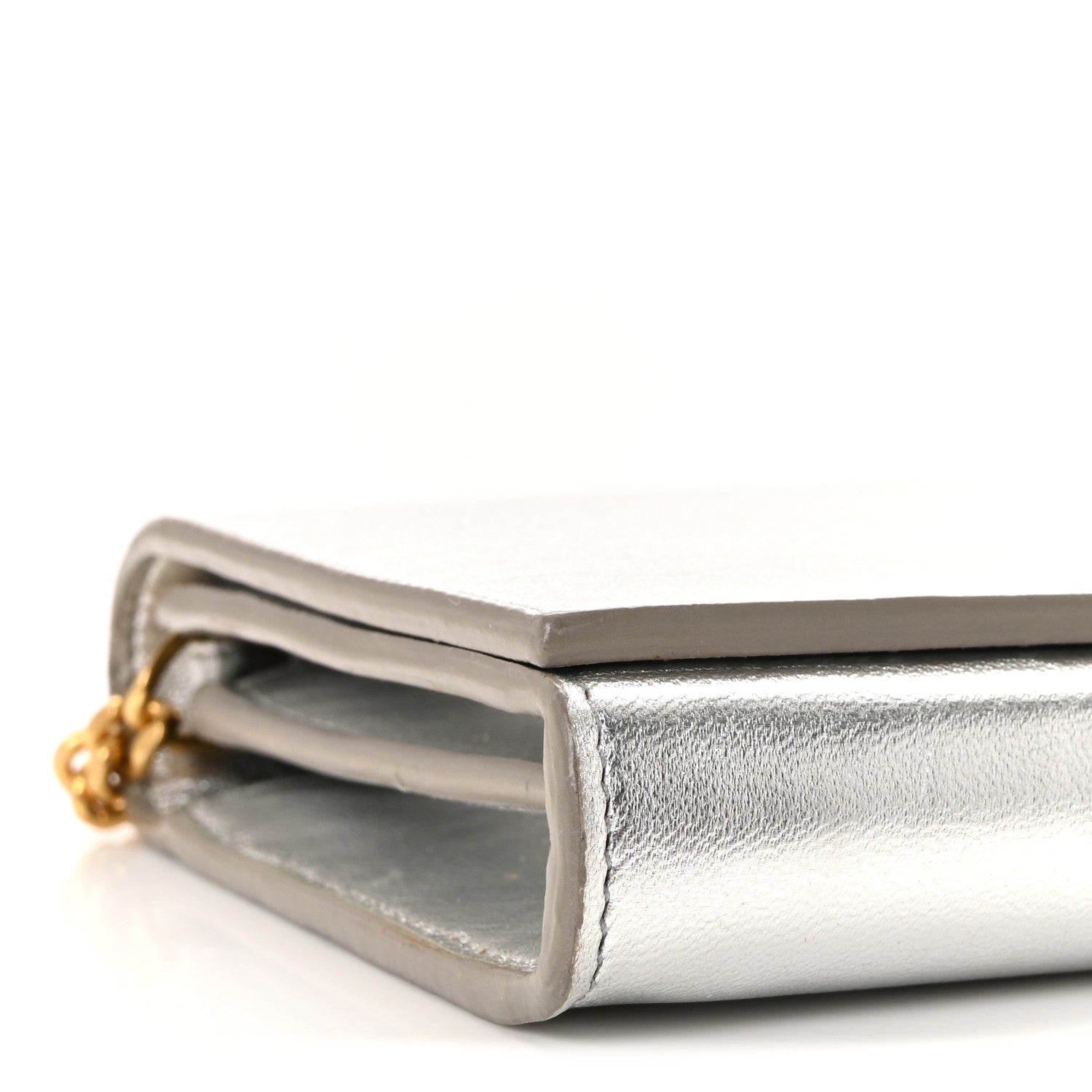 Metallic Grained Calfskin Classic Letters Chain Wallet Argento