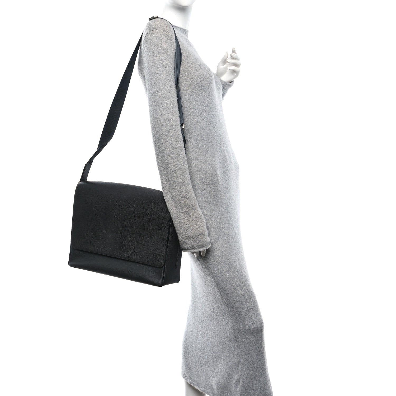 Taiga Roman MM Messenger Black