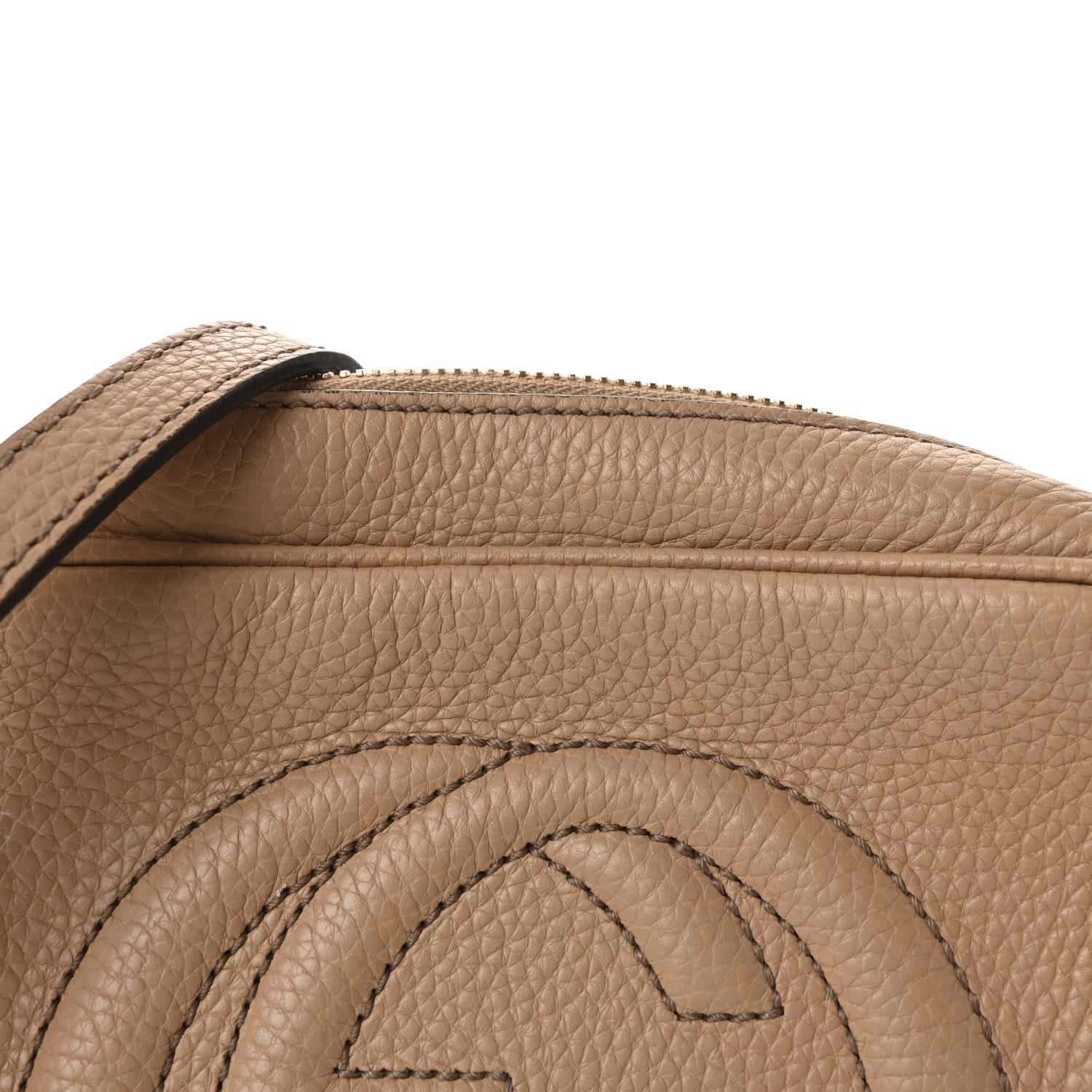 Pebbled Calfskin Small Soho Disco Bag Camelia