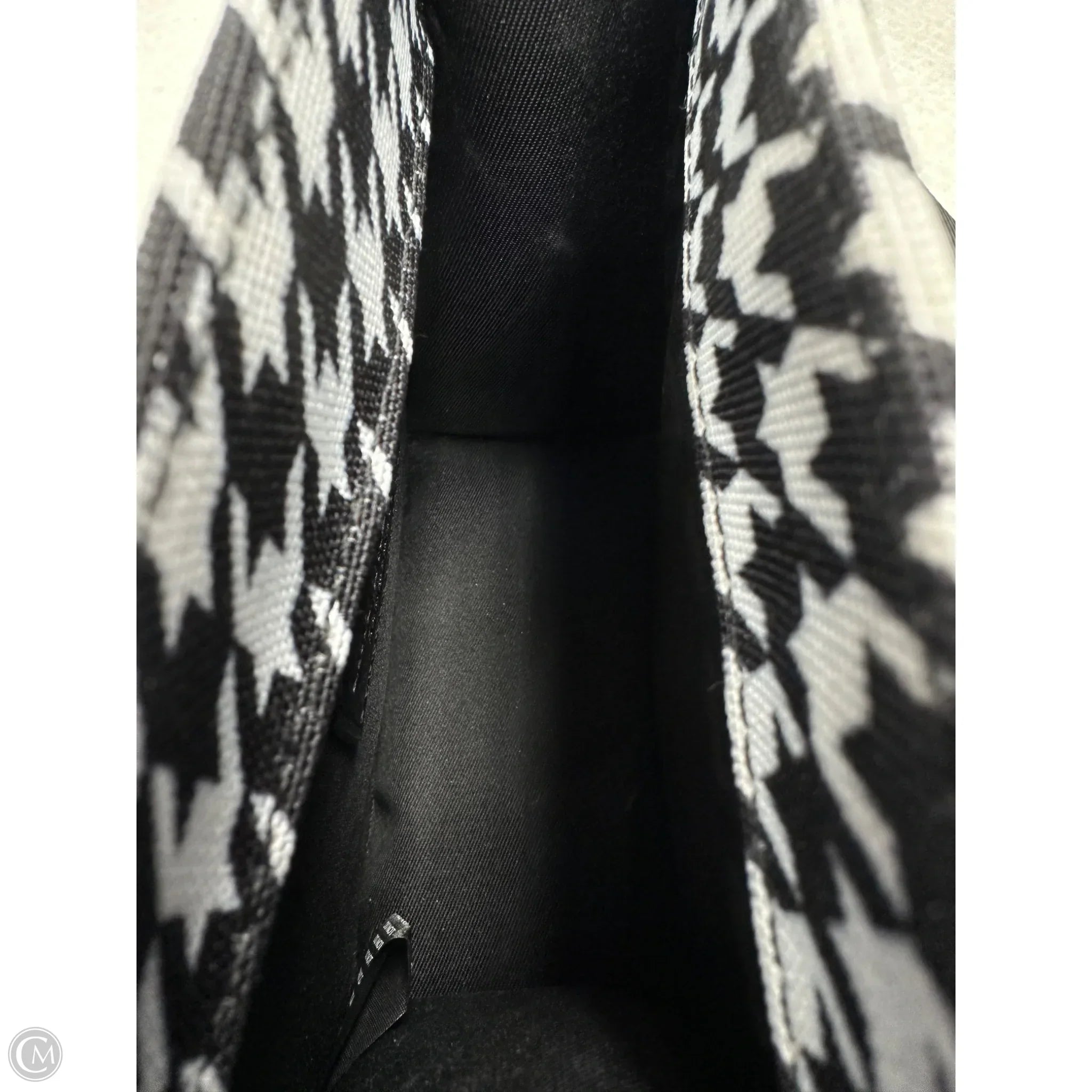 Crossbody By Clothes Mentor, Size: Small