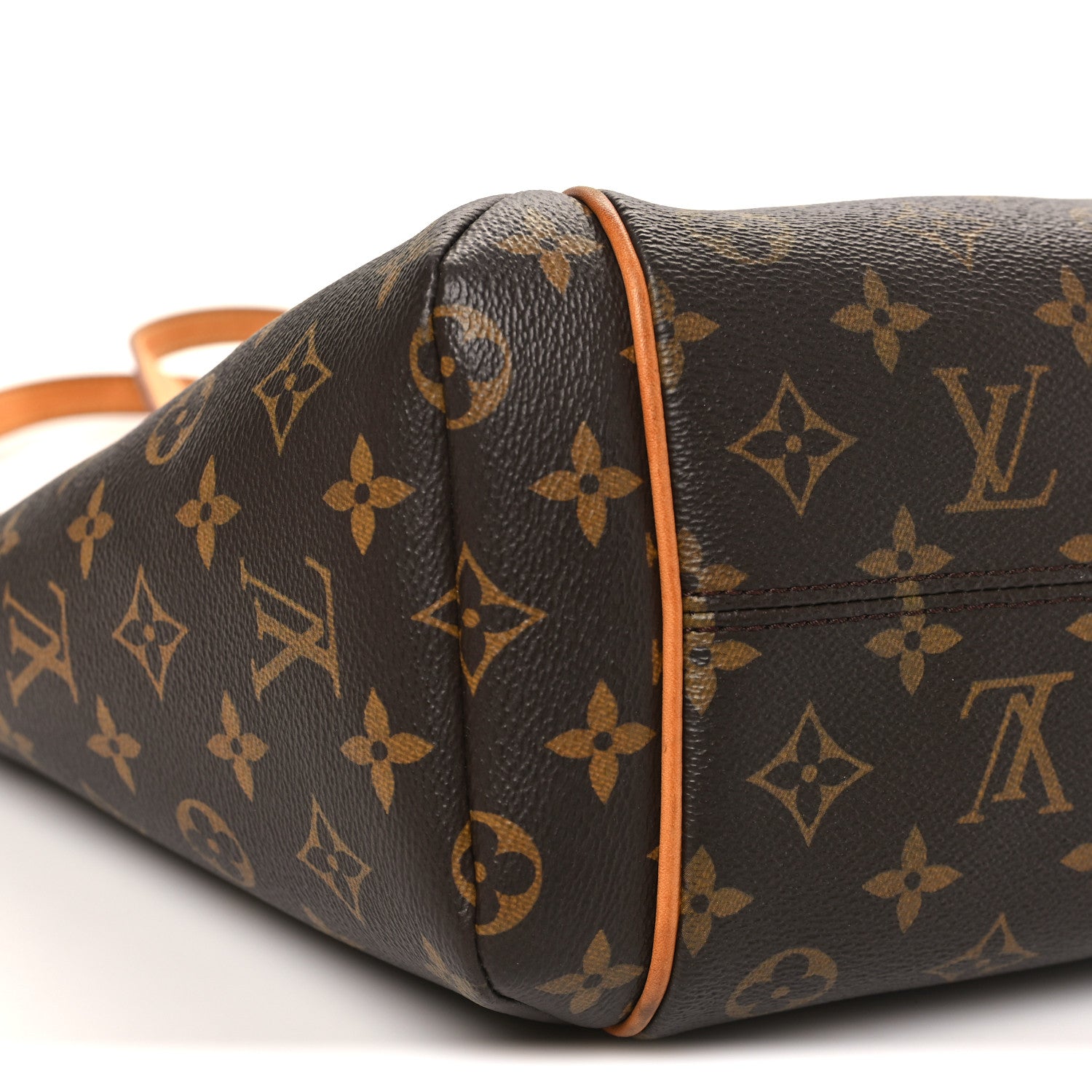 Monogram Totally PM