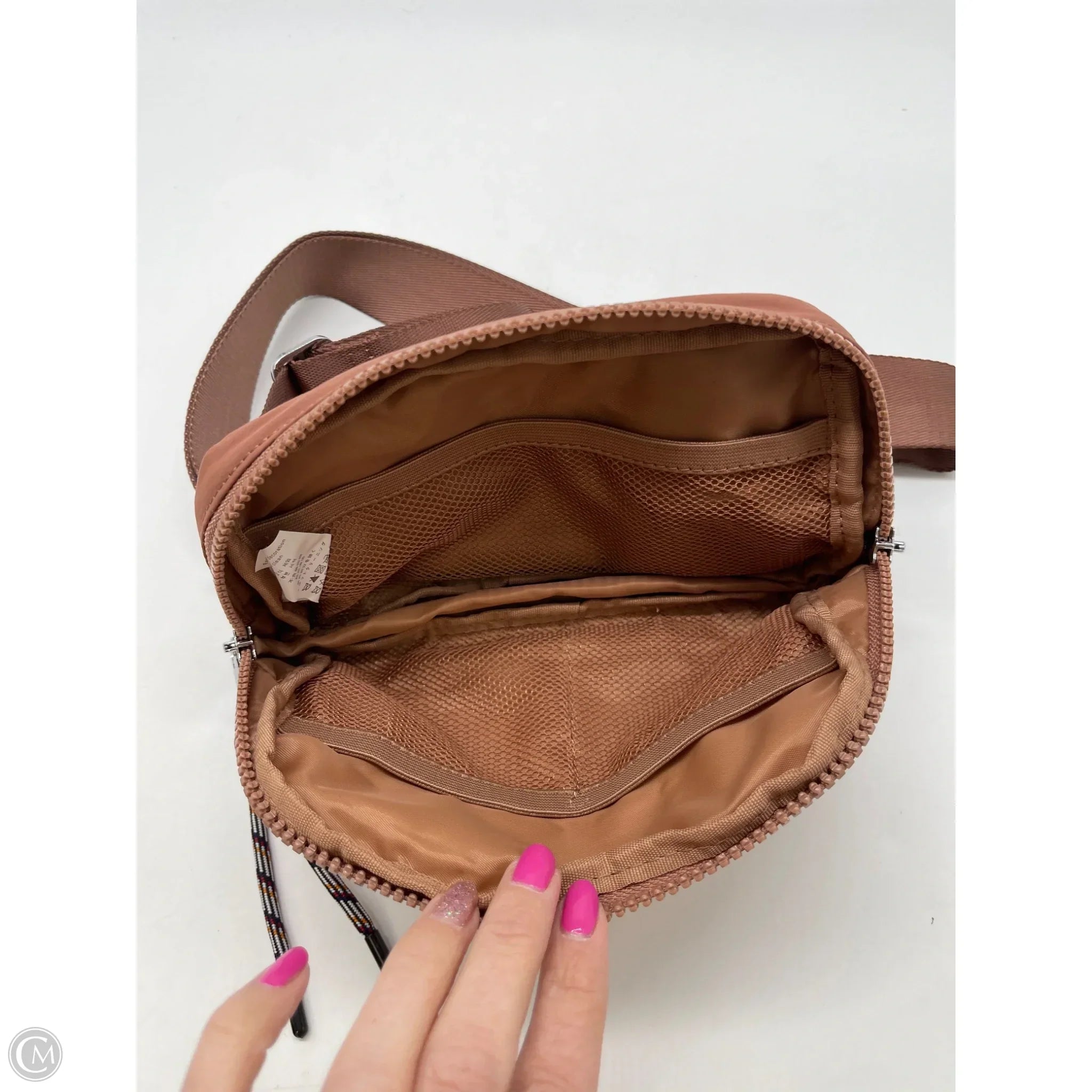 Crossbody By Cmc, Size: Small