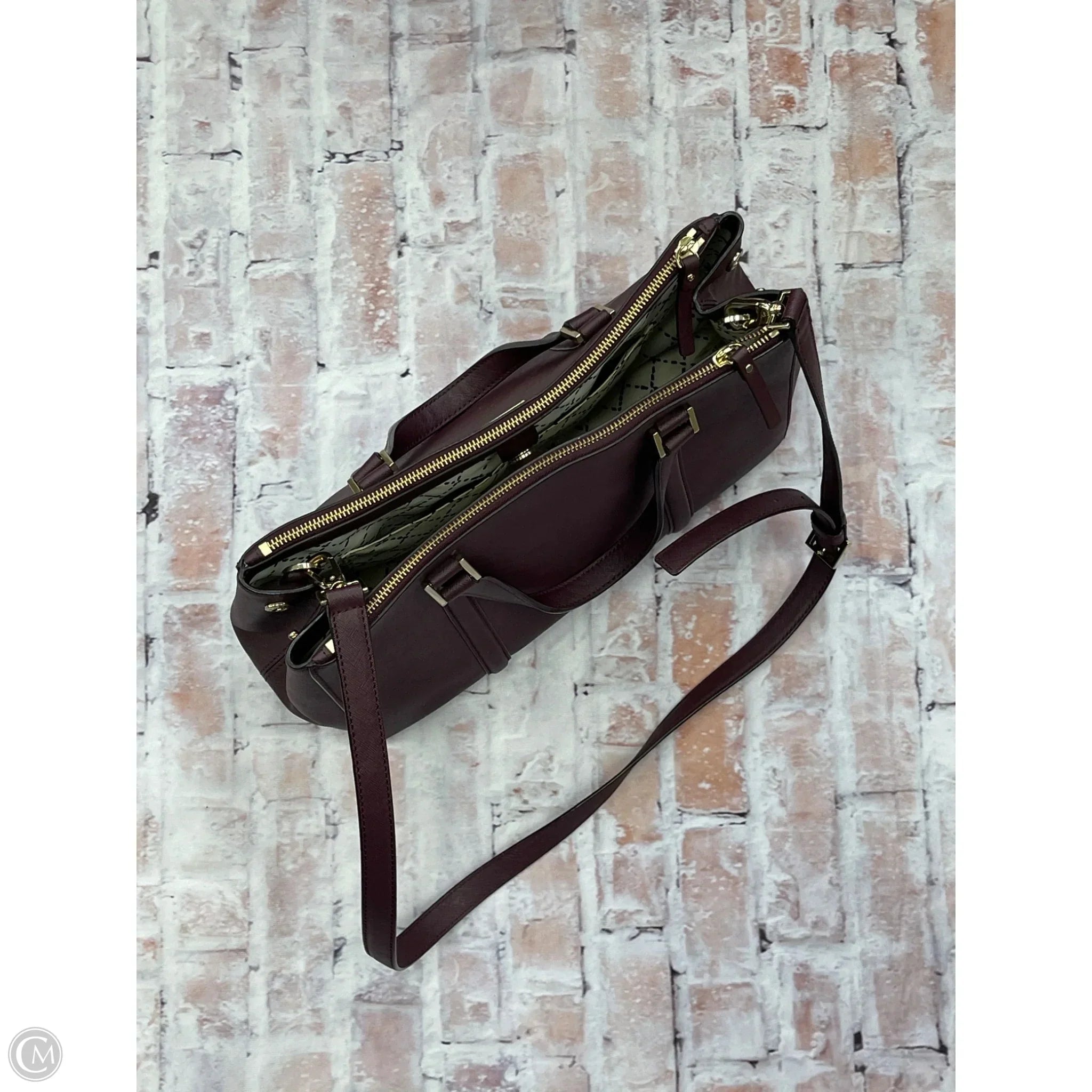Crossbody Designer By Kate Spade, Size: Large