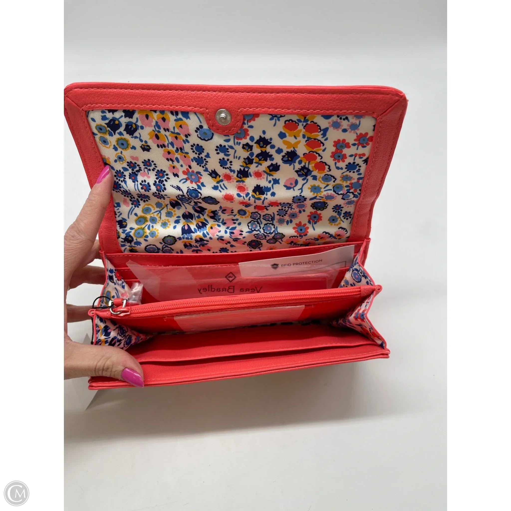 Wallet By Vera Bradley, Size: Large