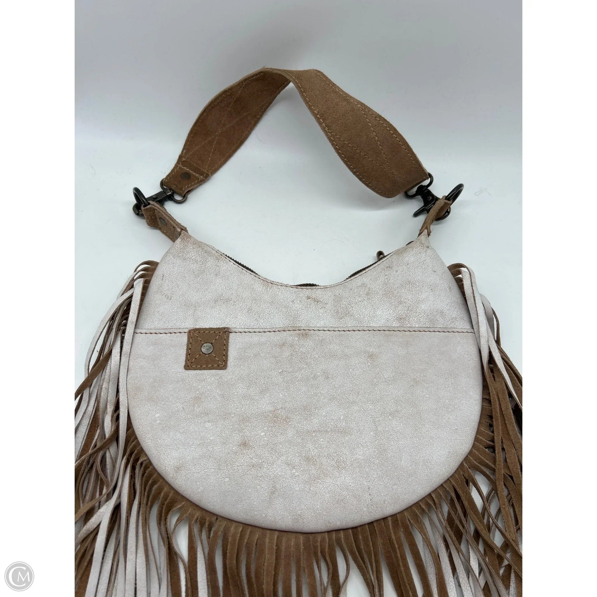 Crossbody Leather By Clothes Mentor, Size: Medium