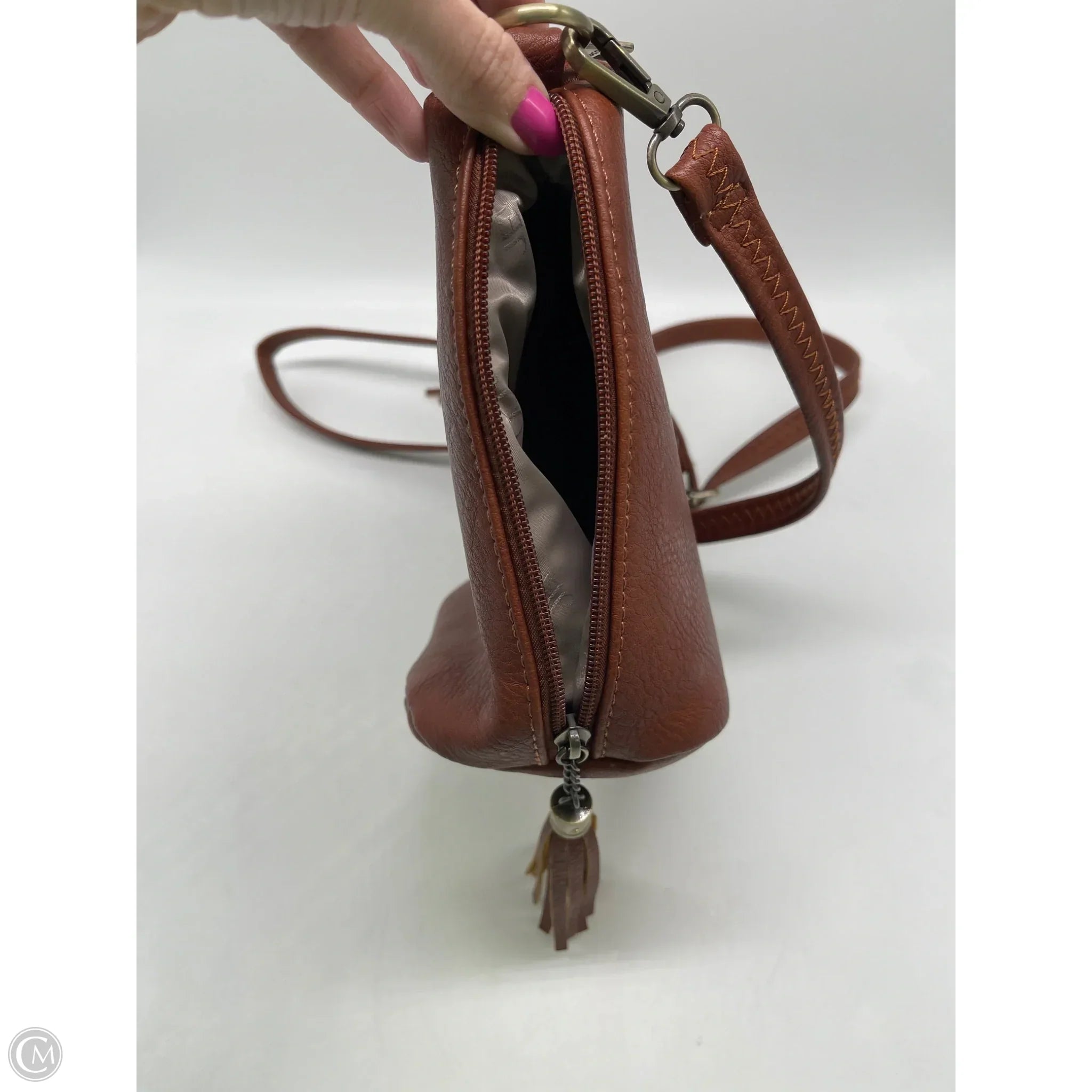 Crossbody By Jen & Co, Size: Medium