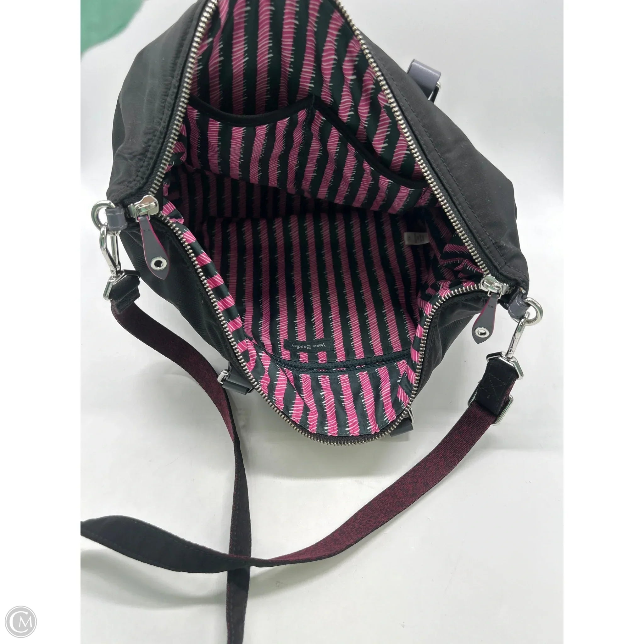 Handbag By Vera Bradley, Size: Large