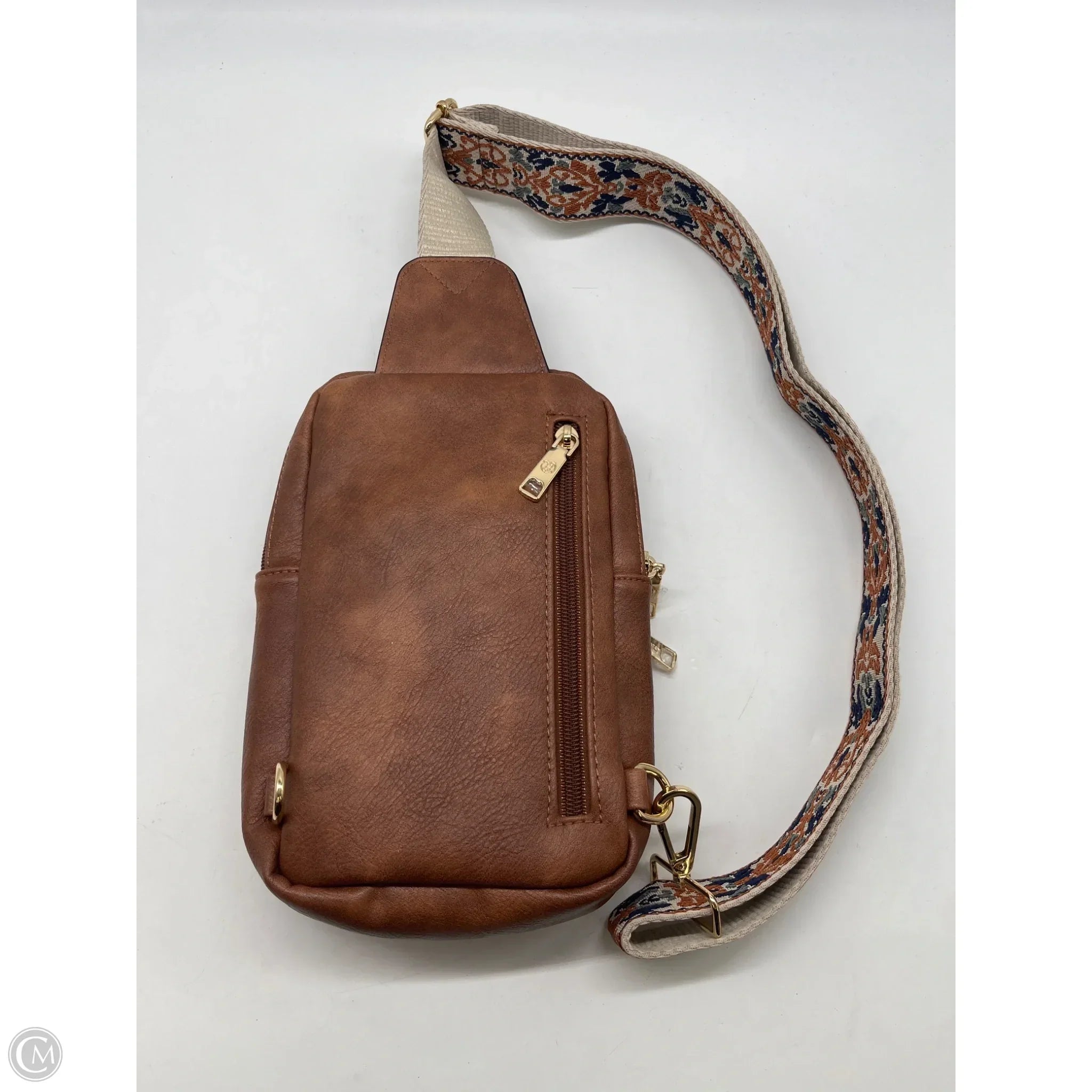 Crossbody By Clothes Mentor, Size: Medium