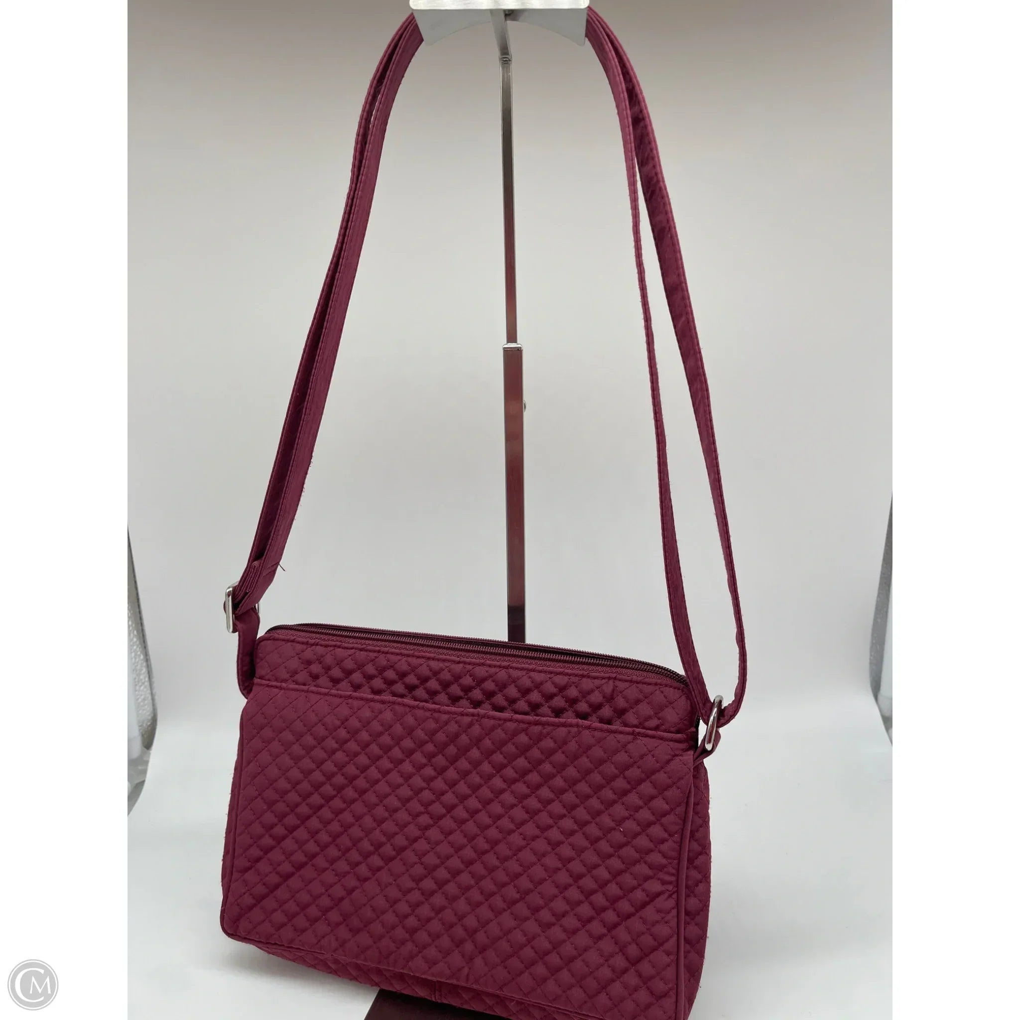 Handbag By Vera Bradley, Size: Medium