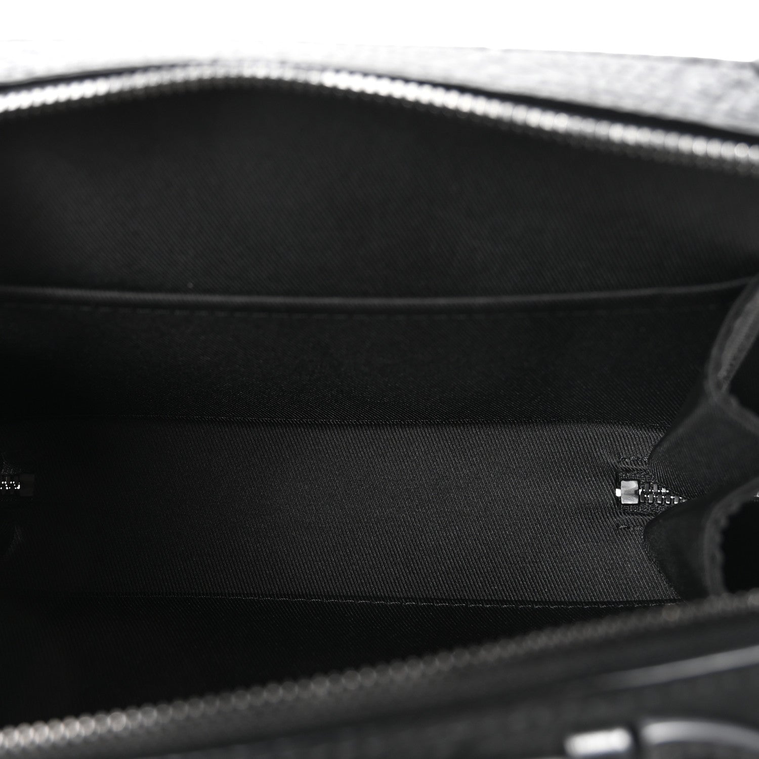 Taurillon Monogram Soft Trunk Black