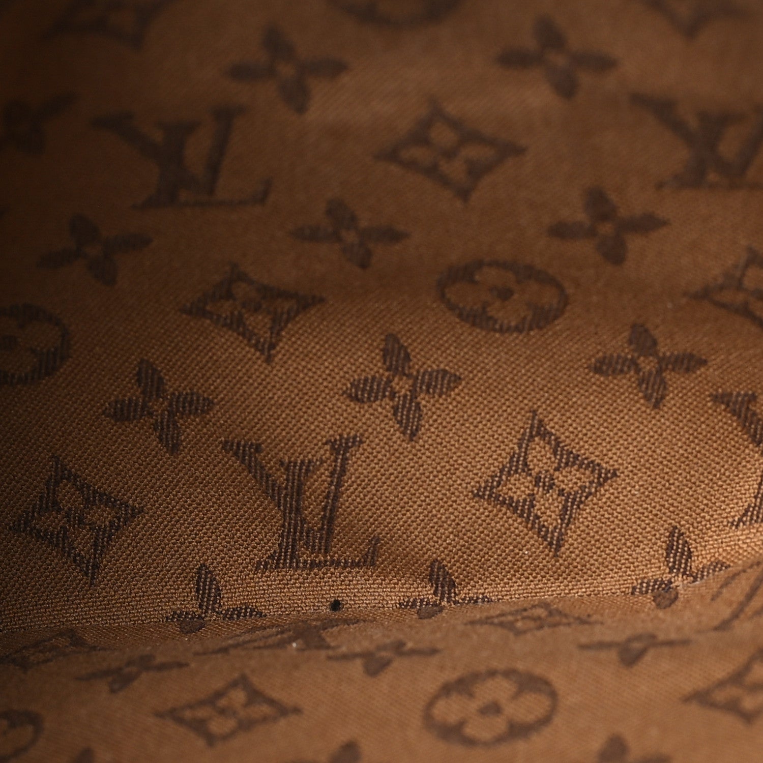 Calfskin Rendez-Vous Black
